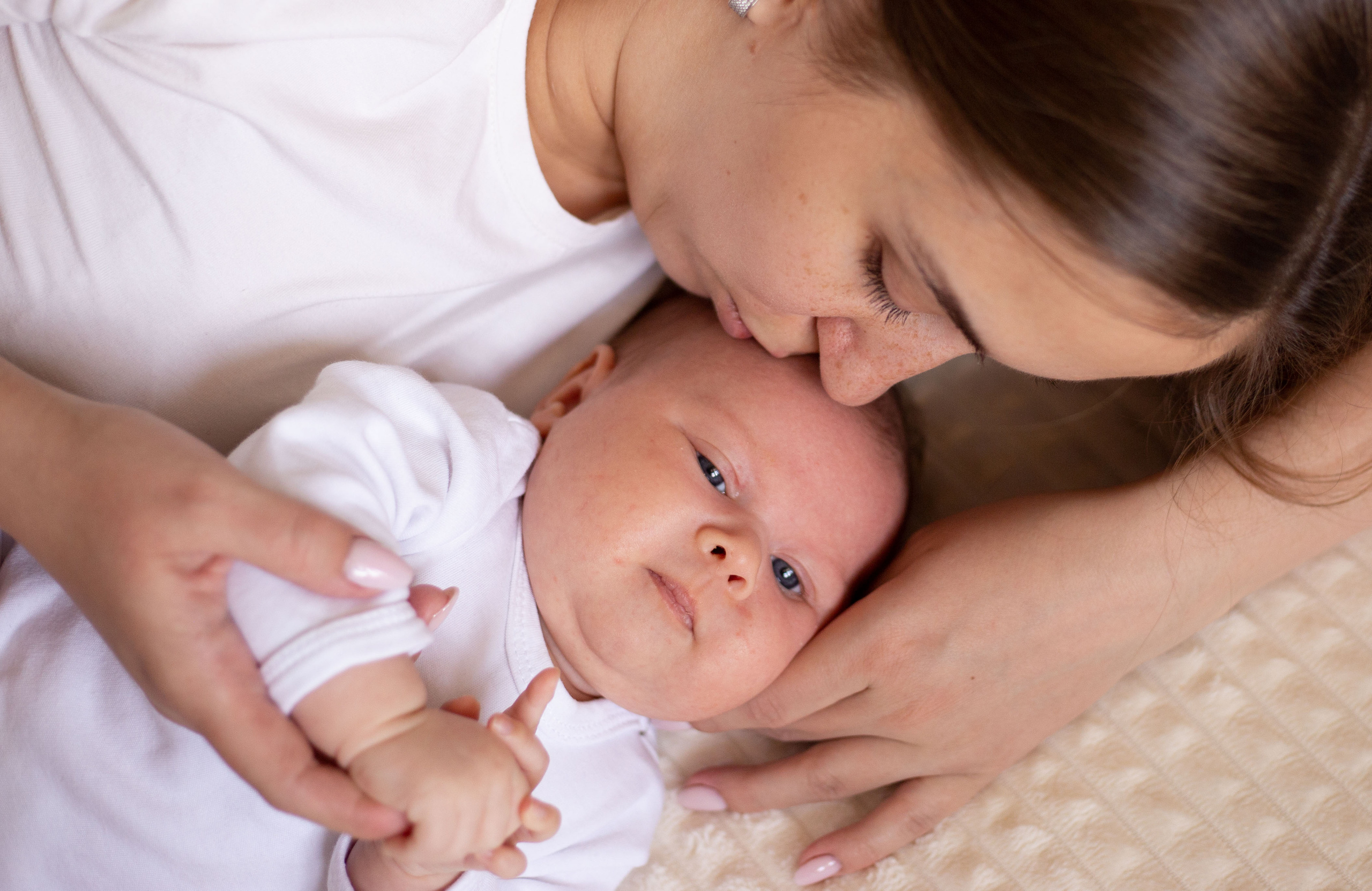 Newborn lifestyle. Фотограф беременных и новорождённых в Краснодаре
