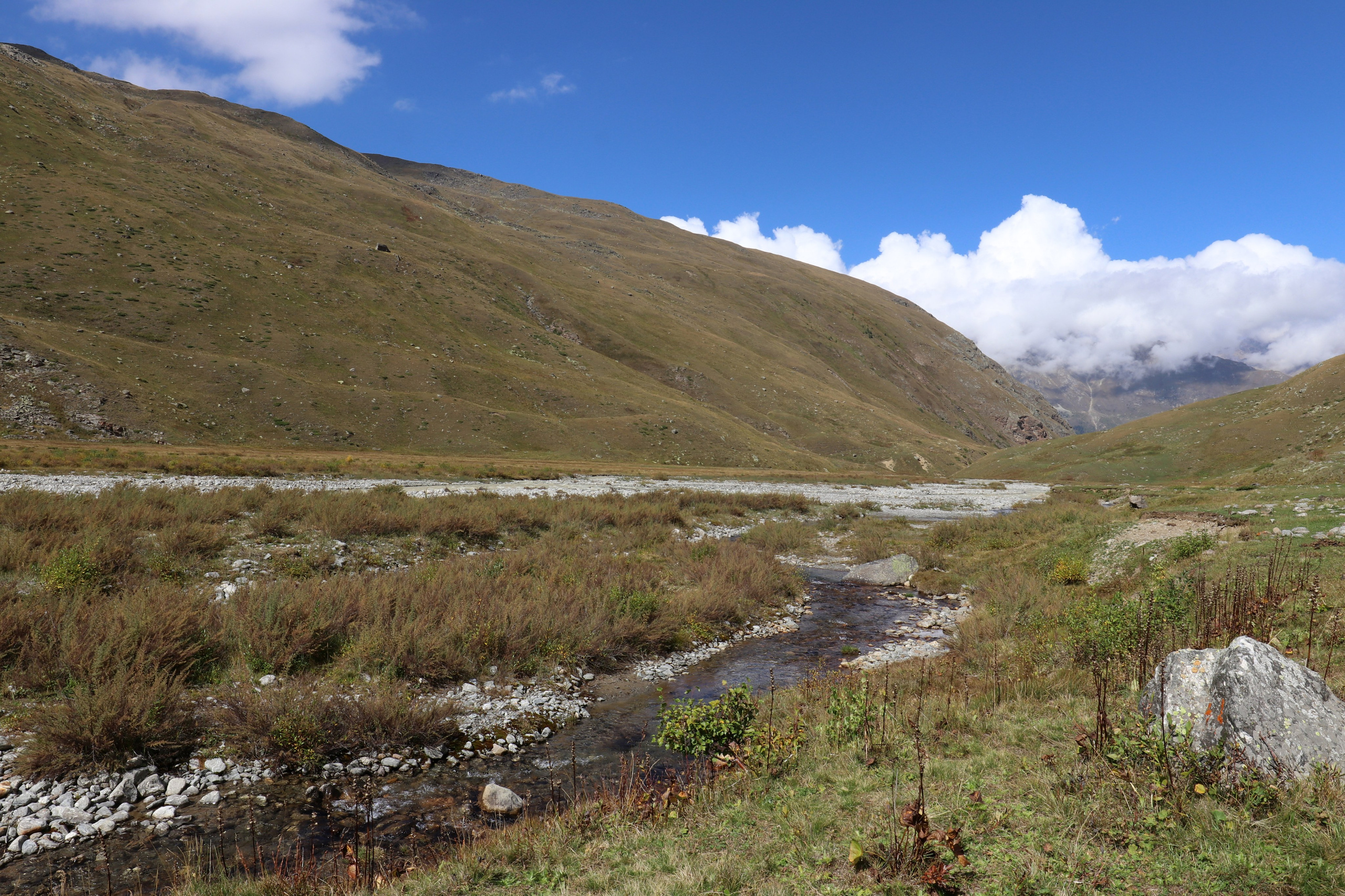 Приэльбрусье. Сентябрь 2024. Путешественник-фотограф из Санкт-Петербурга Татьяна Свистулина