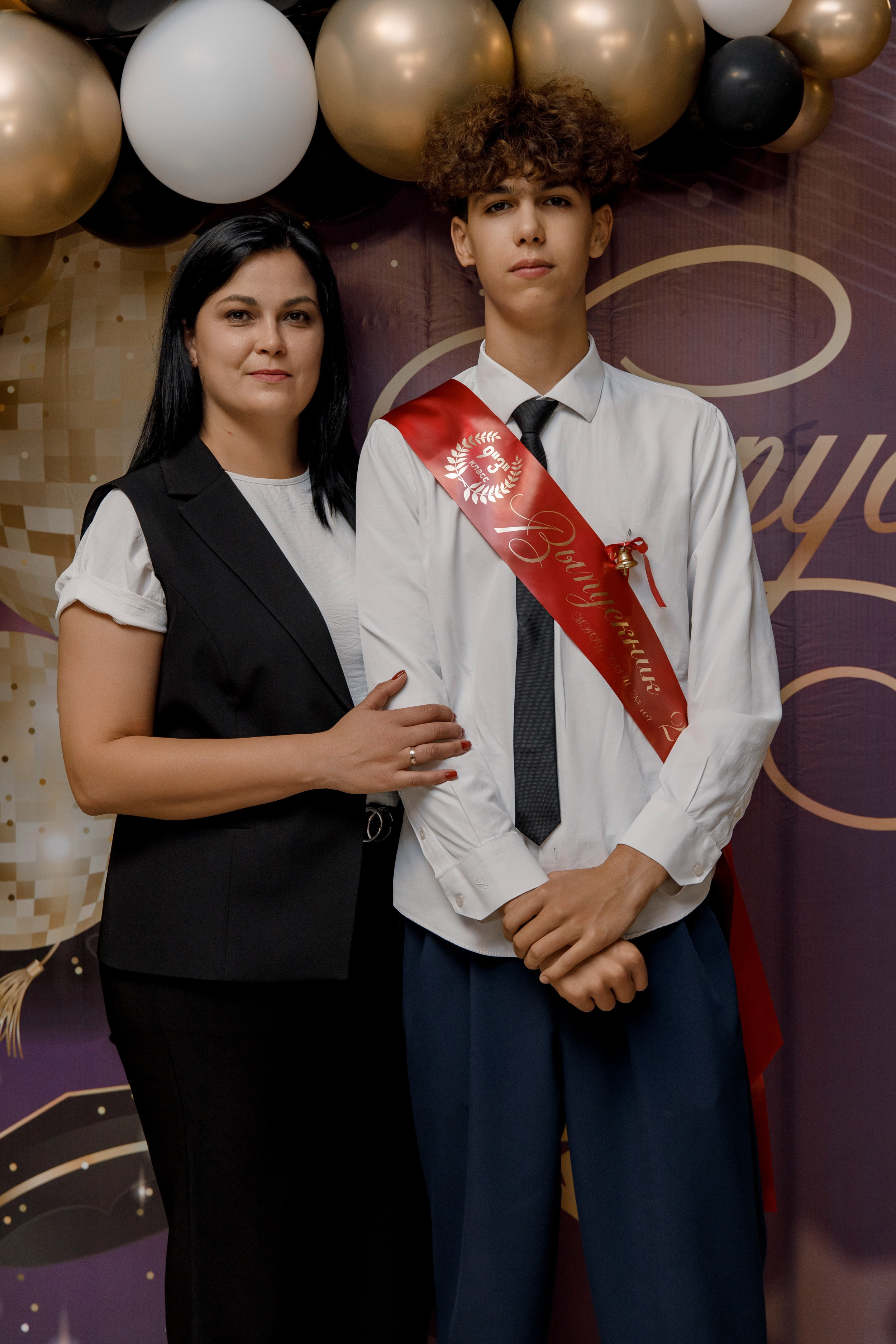 Выпускной школа 107 г Краснодар. Выпускные альбомы в Краснодарском крае