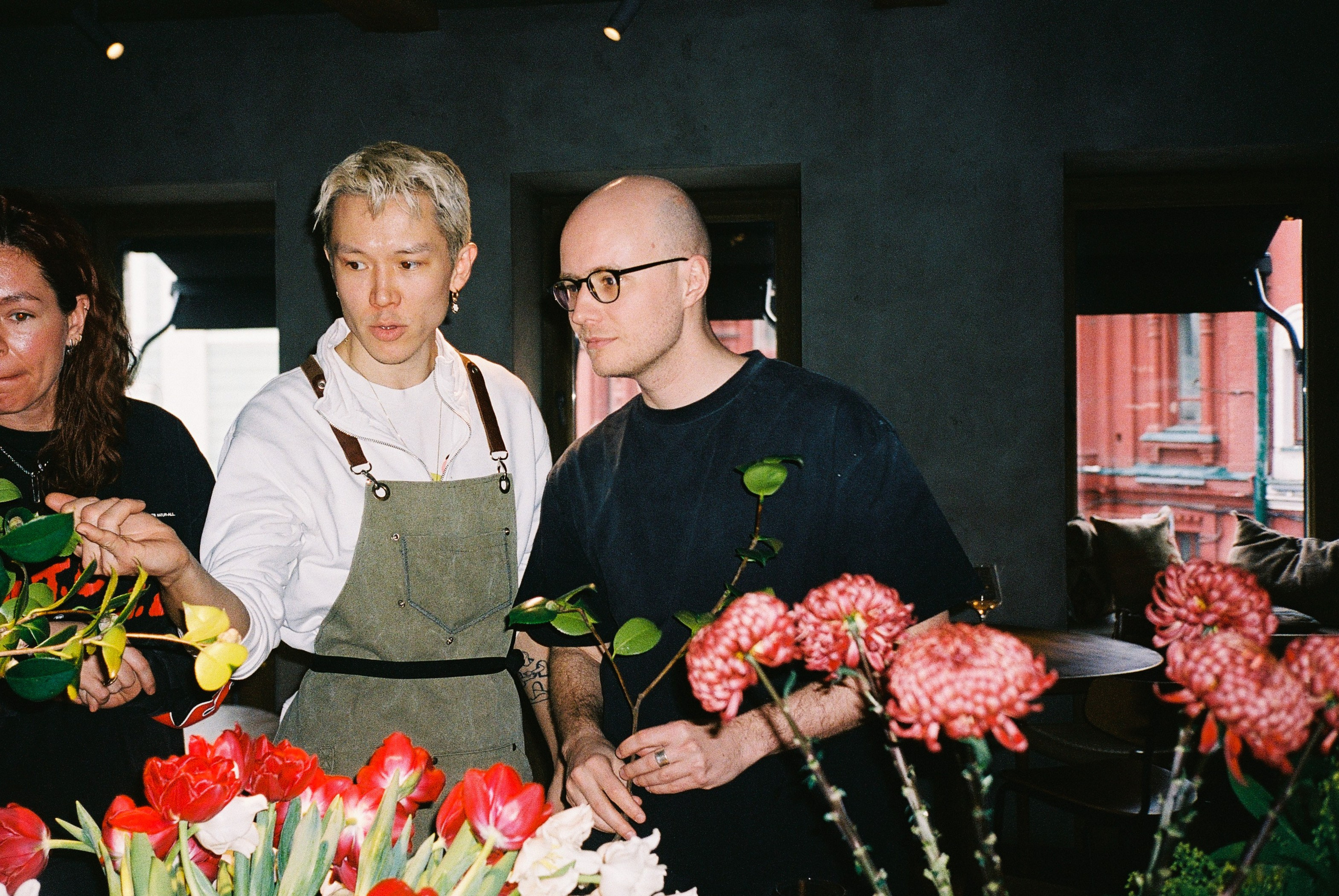 Floral brunch. Raeva iya