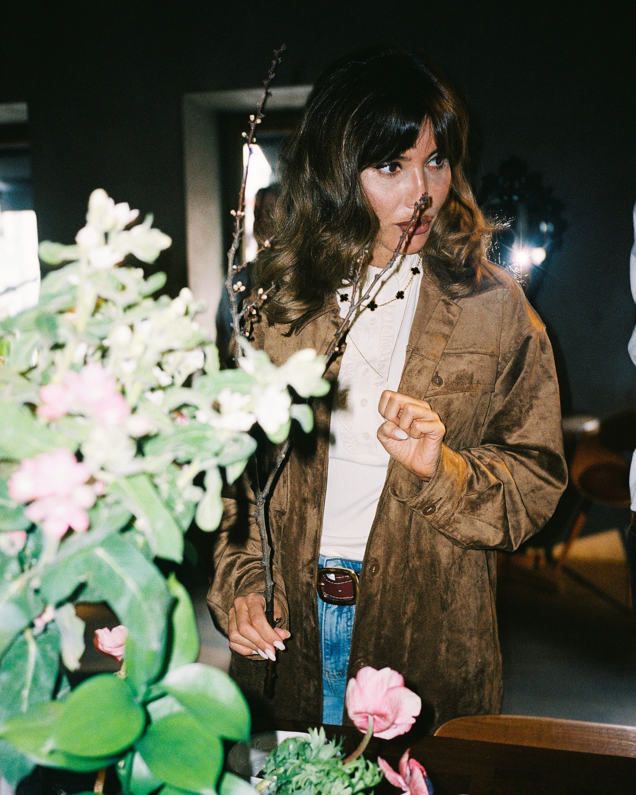 Floral brunch. Raeva iya