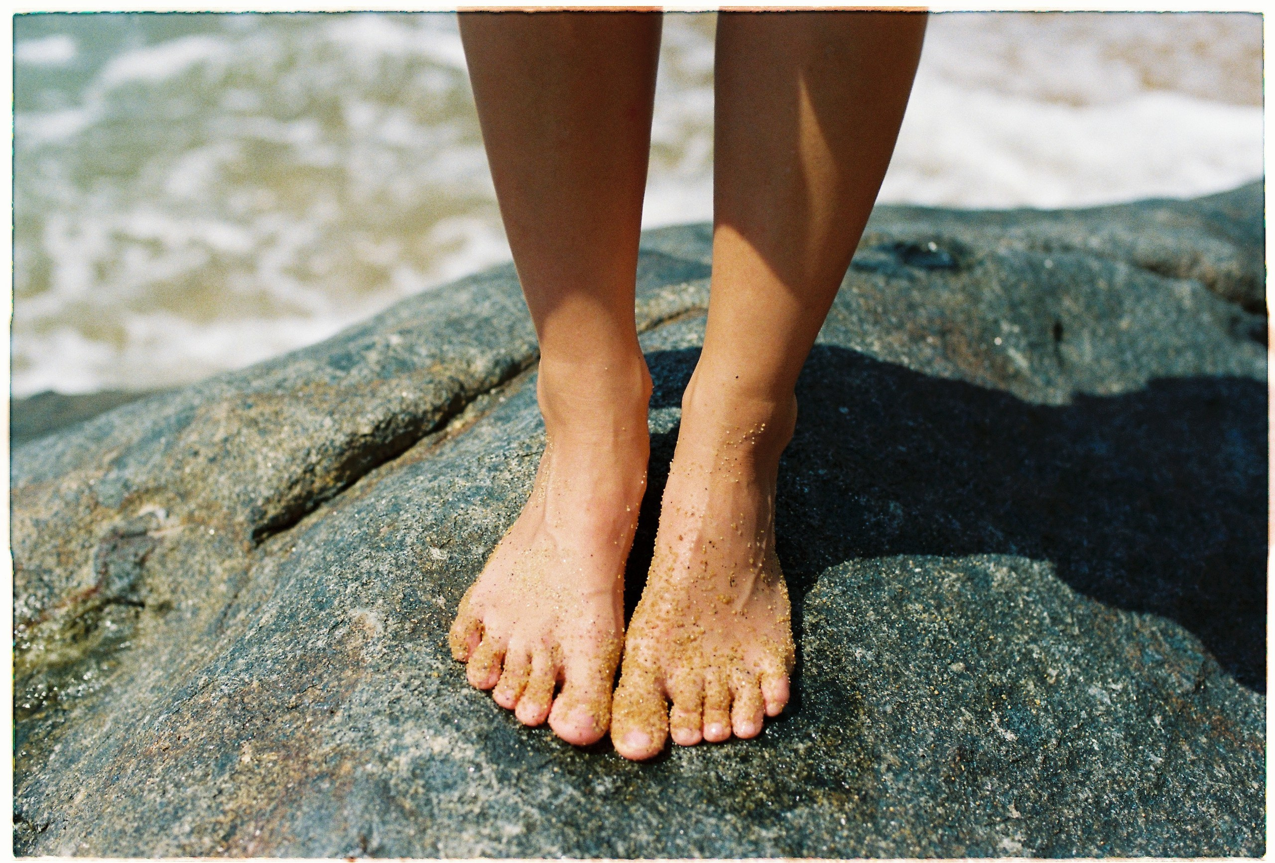 Marina at the sea. Film Photographer in Da Nang, Vietnam — Tanya Parfenteva