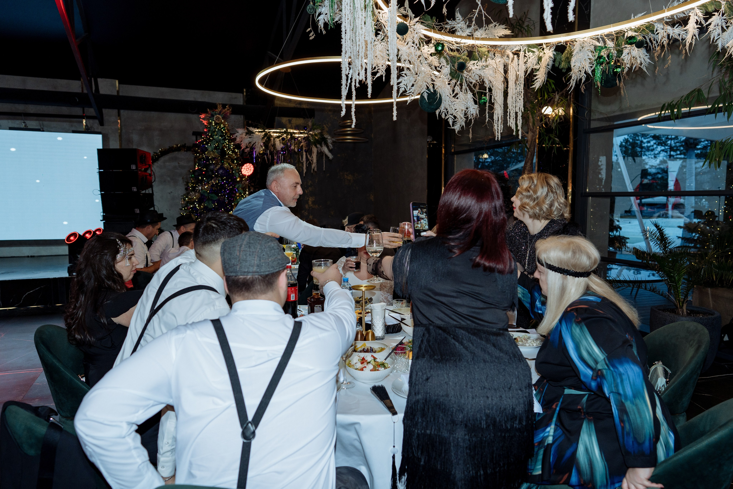 Альбион Тур