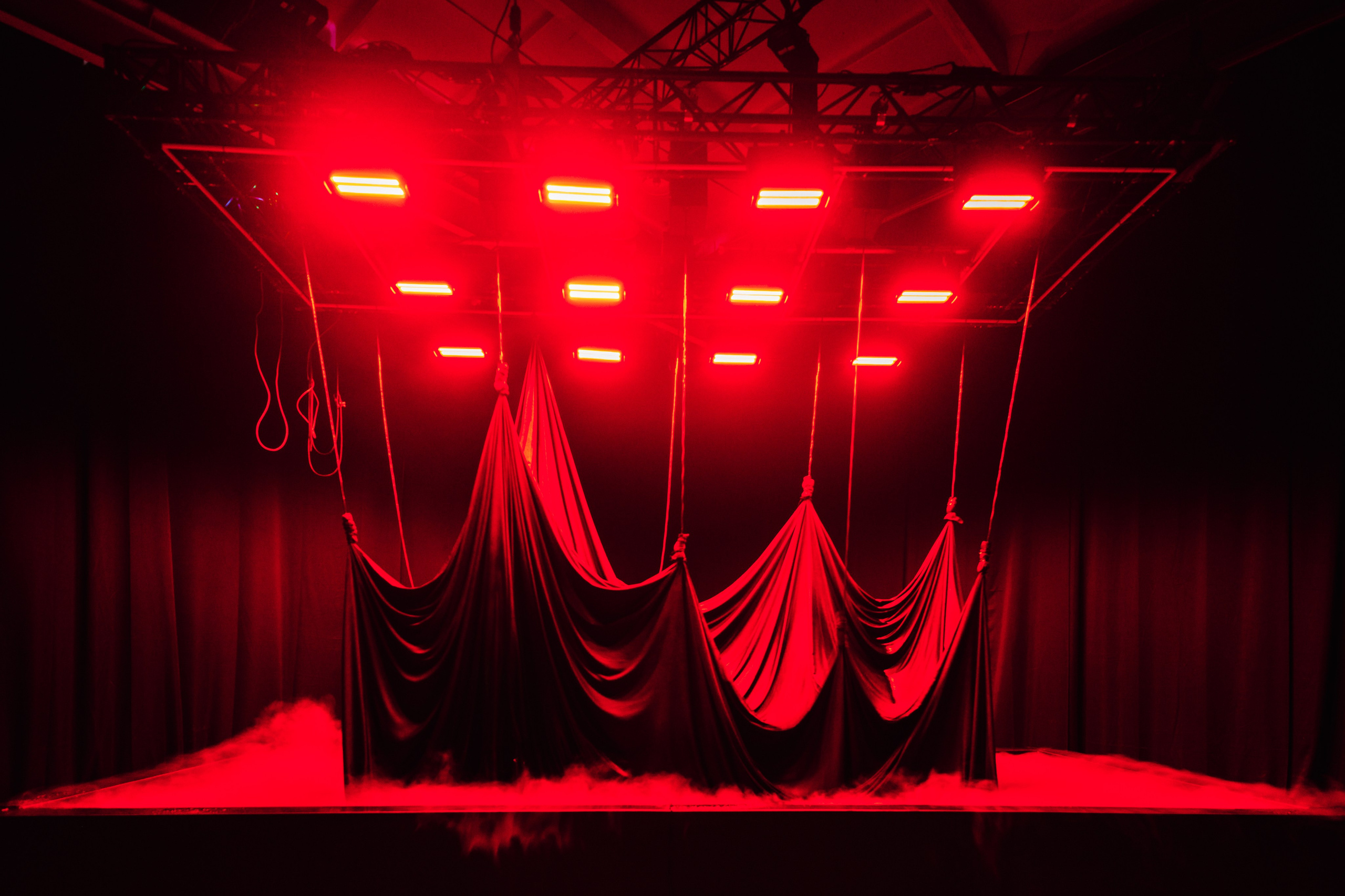 INTERVALS.EXHIBITION. @tomrus: Рустам Шагиморданов — фотограф