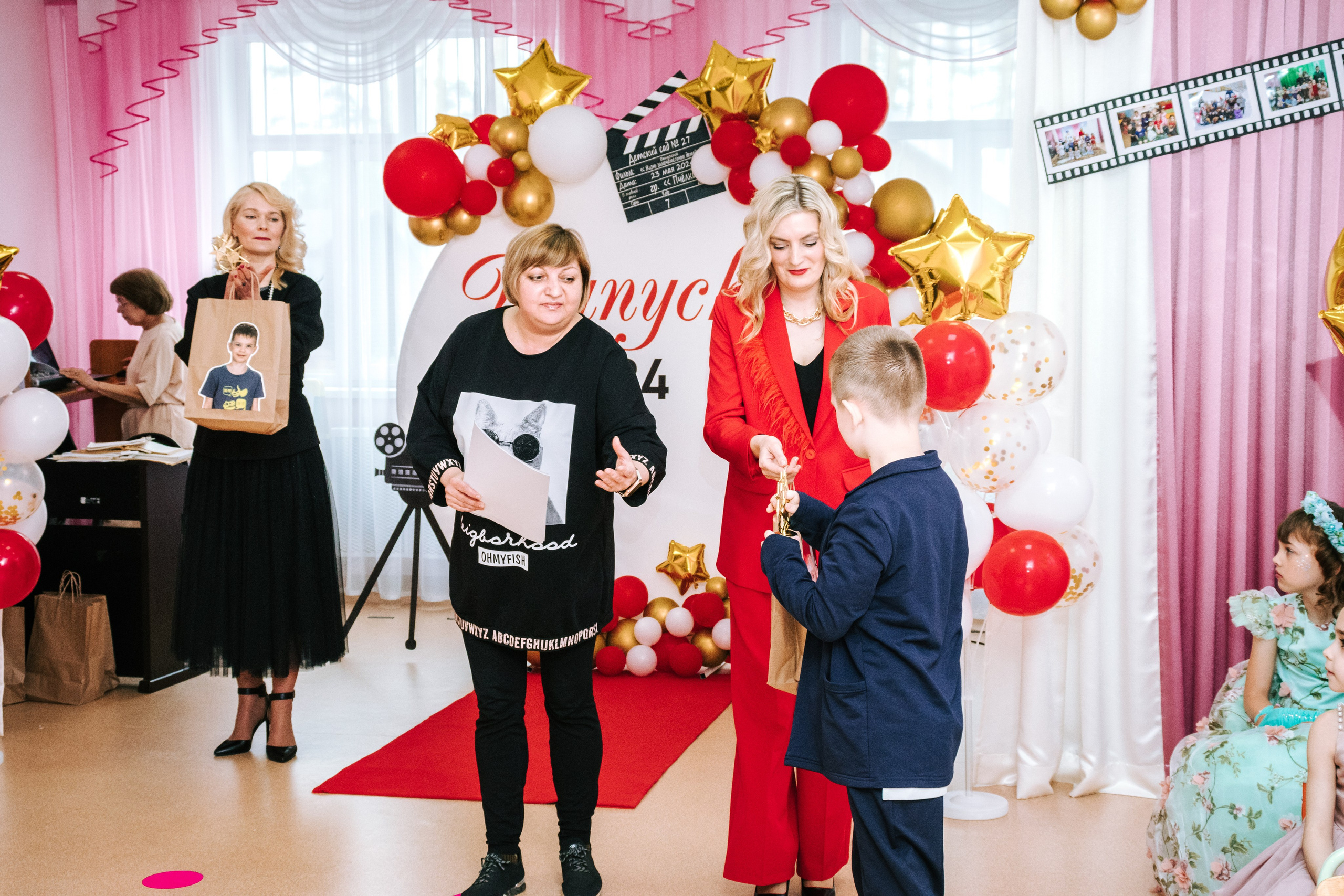 Фотограф на выпускной Детского сада Томск. Фотограф в Томске Дарья Пучкина