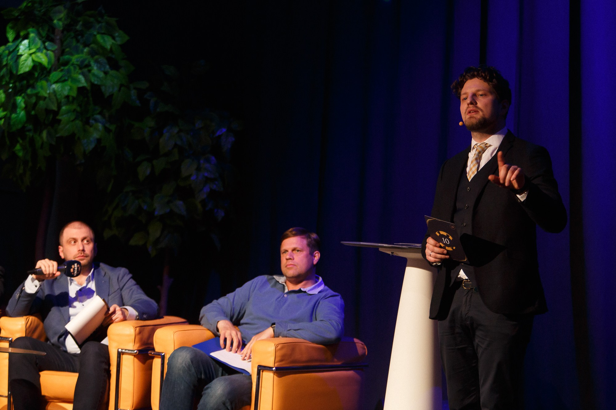 «ИГРОКИ». Рабочая сторона — бизнес портрет и репортаж в Санкт-Петербурге