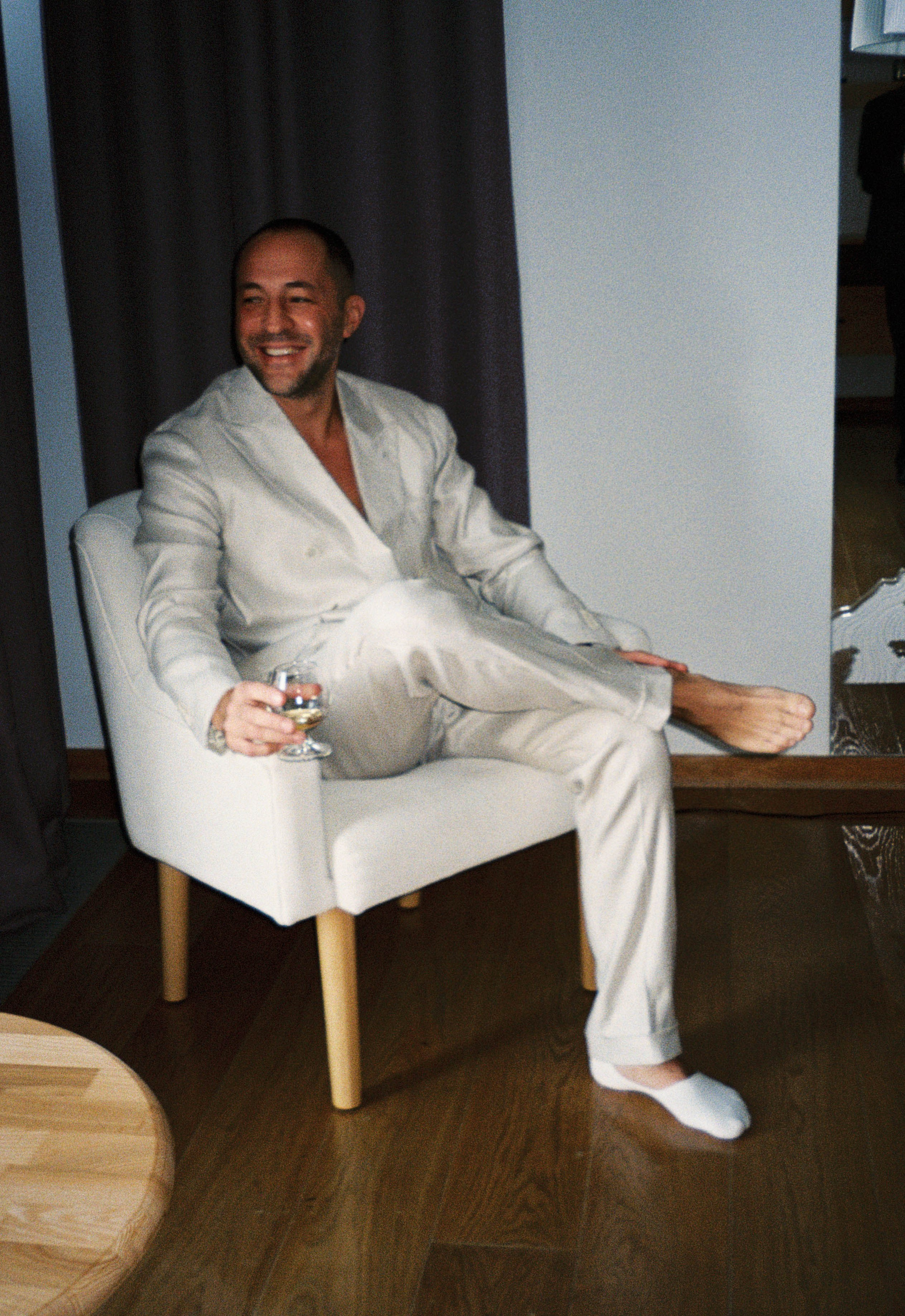 Однажды в Плёсе. Э Т О М Ы