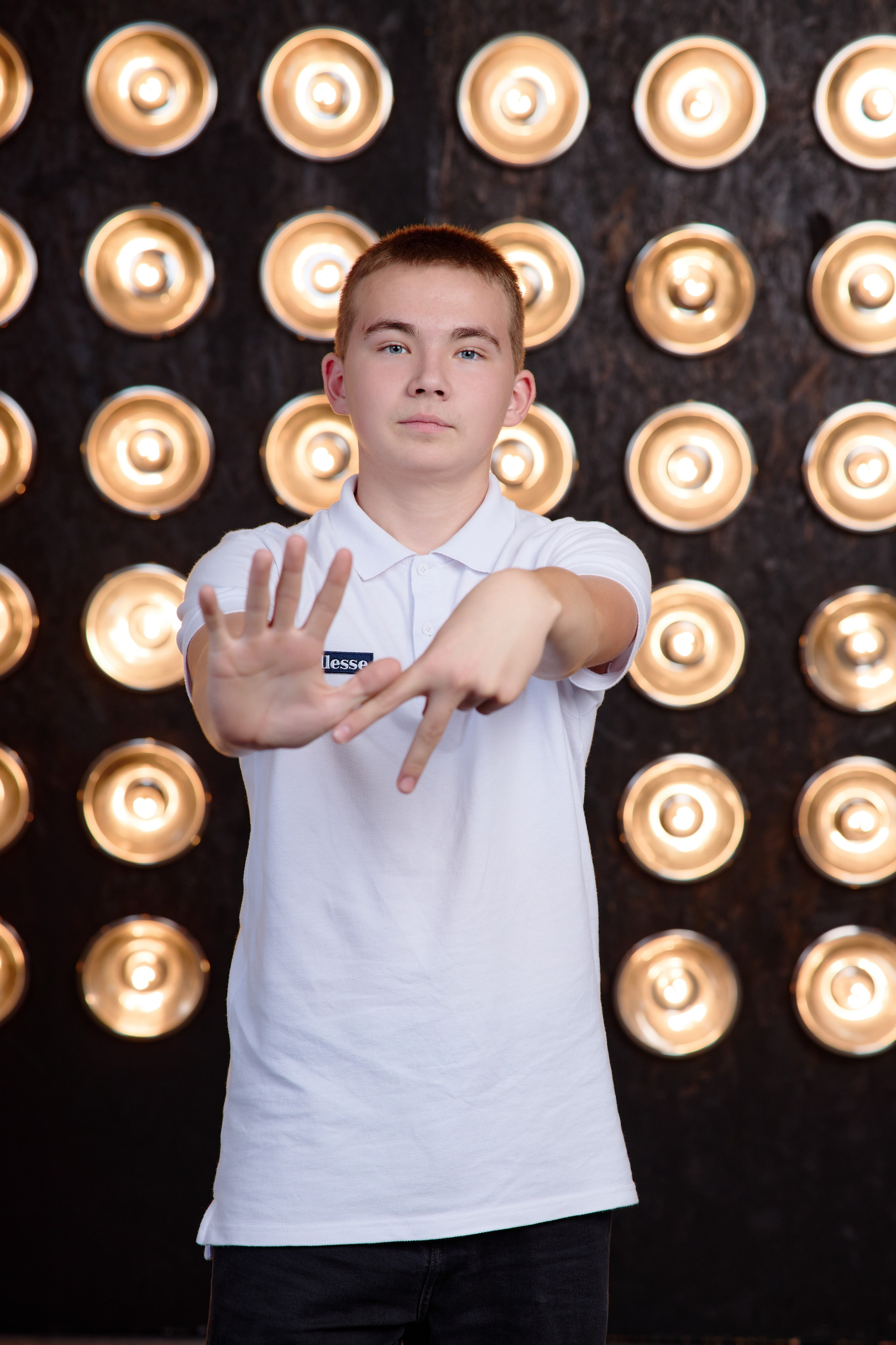 Выпускные портреты для выпускного альбома таганрог. Фотограф Выпускные альбомы Таганрог Сергей Коробченко