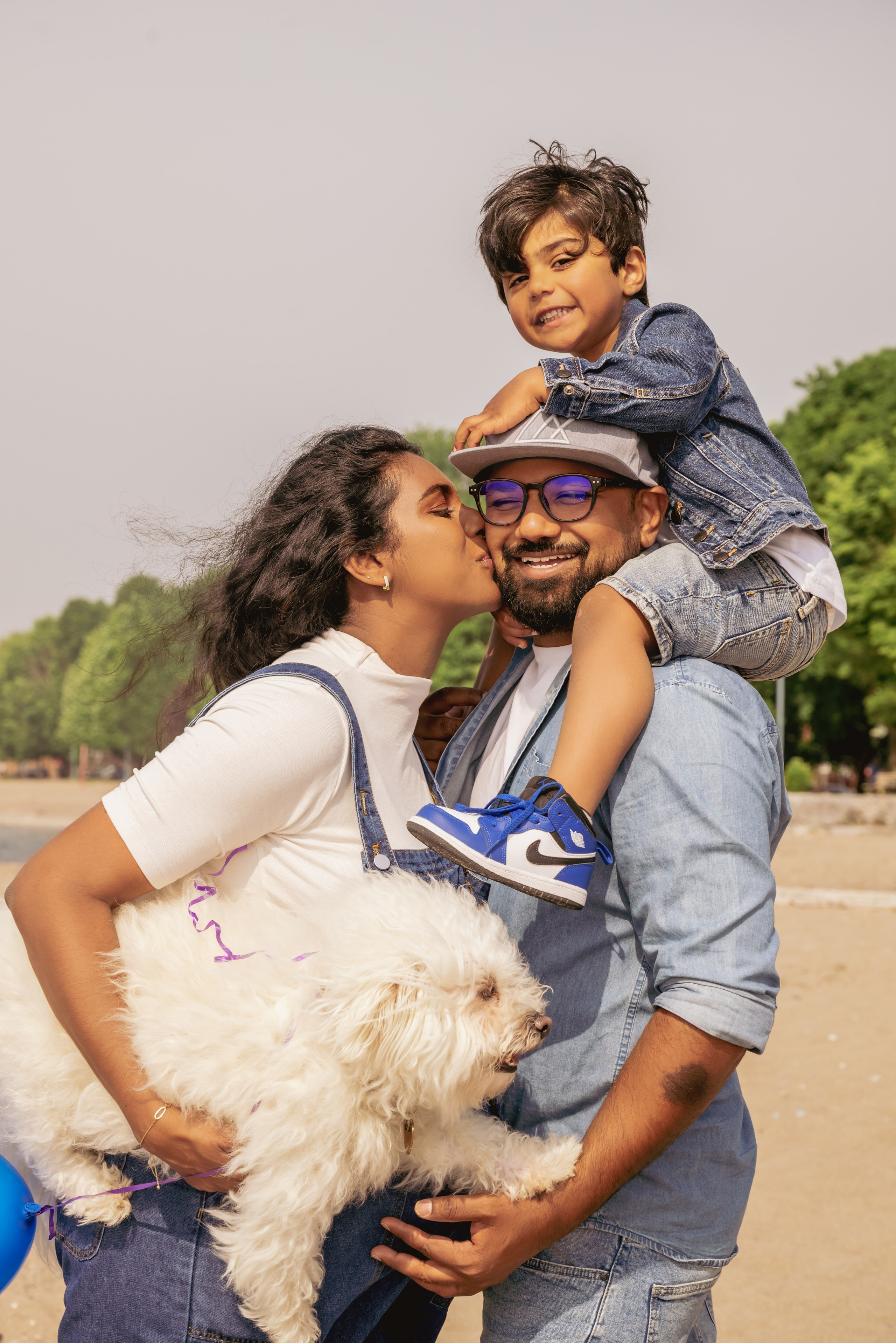 Maternity photo shoot. Family Photographer in Toronto — Natural Family & Lifestyle Photography | Khorosheva Irina