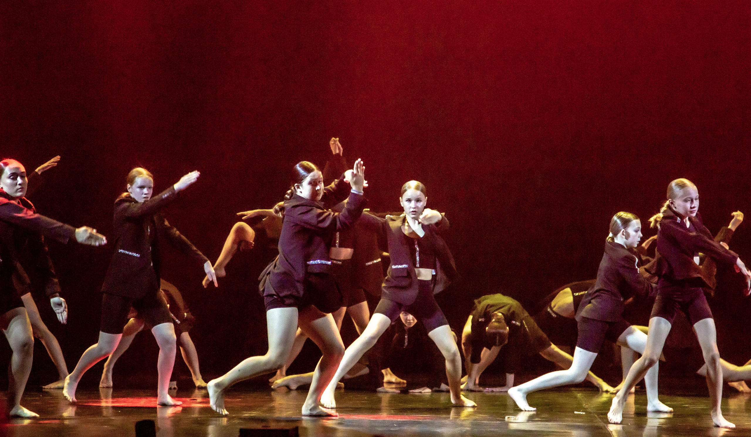 ОТЧЕТНЫЙ КОНЦЕРТ ХОРЕОГРАФИЧЕСКОЙ ШКОЛЫ НИКА. Фотограф в Сочи Юрий Шептаев