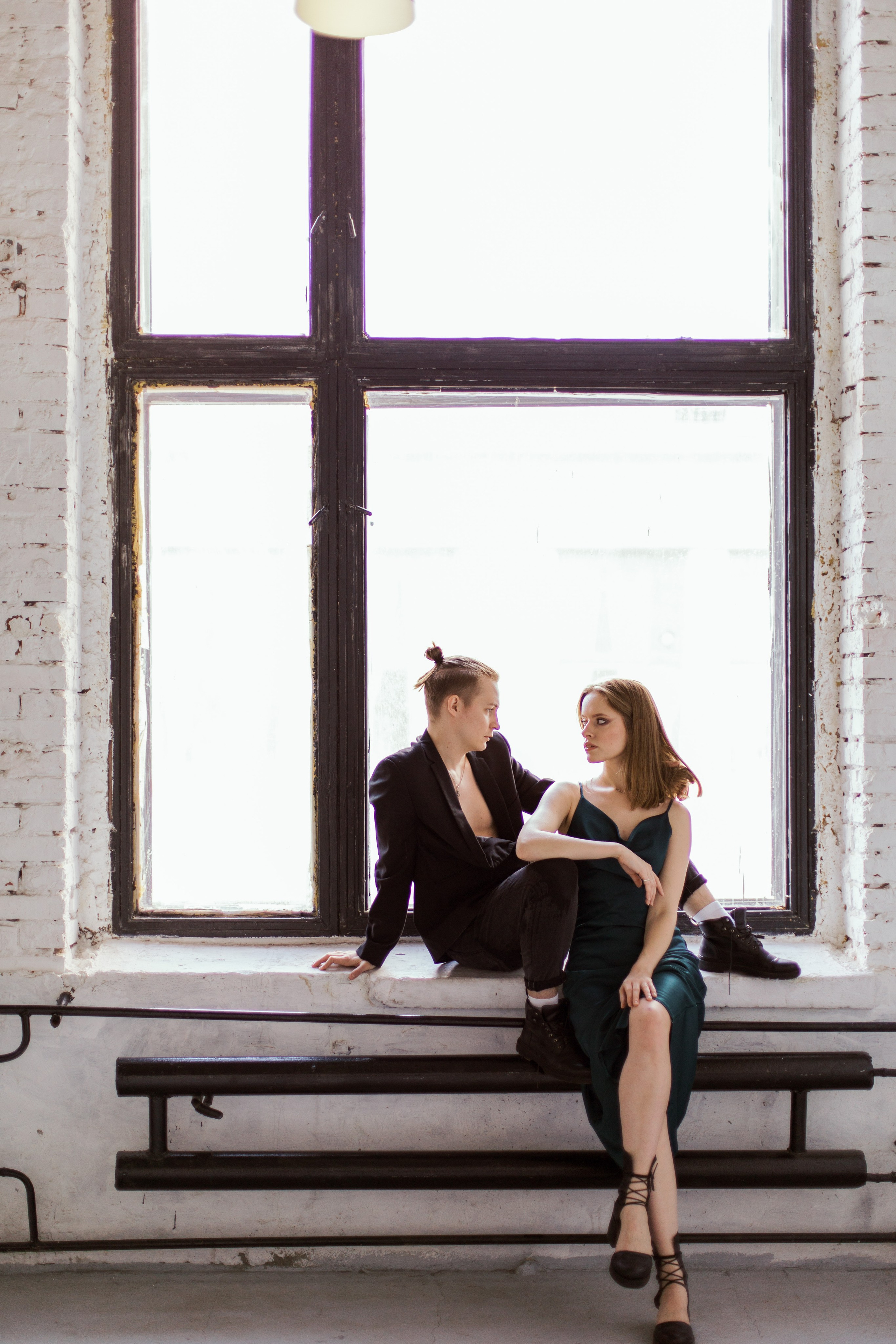 Лавстори в студии. Портреты студия Москва. Модельные тесты. Lovestory студия в Москве. Женсий фотограф