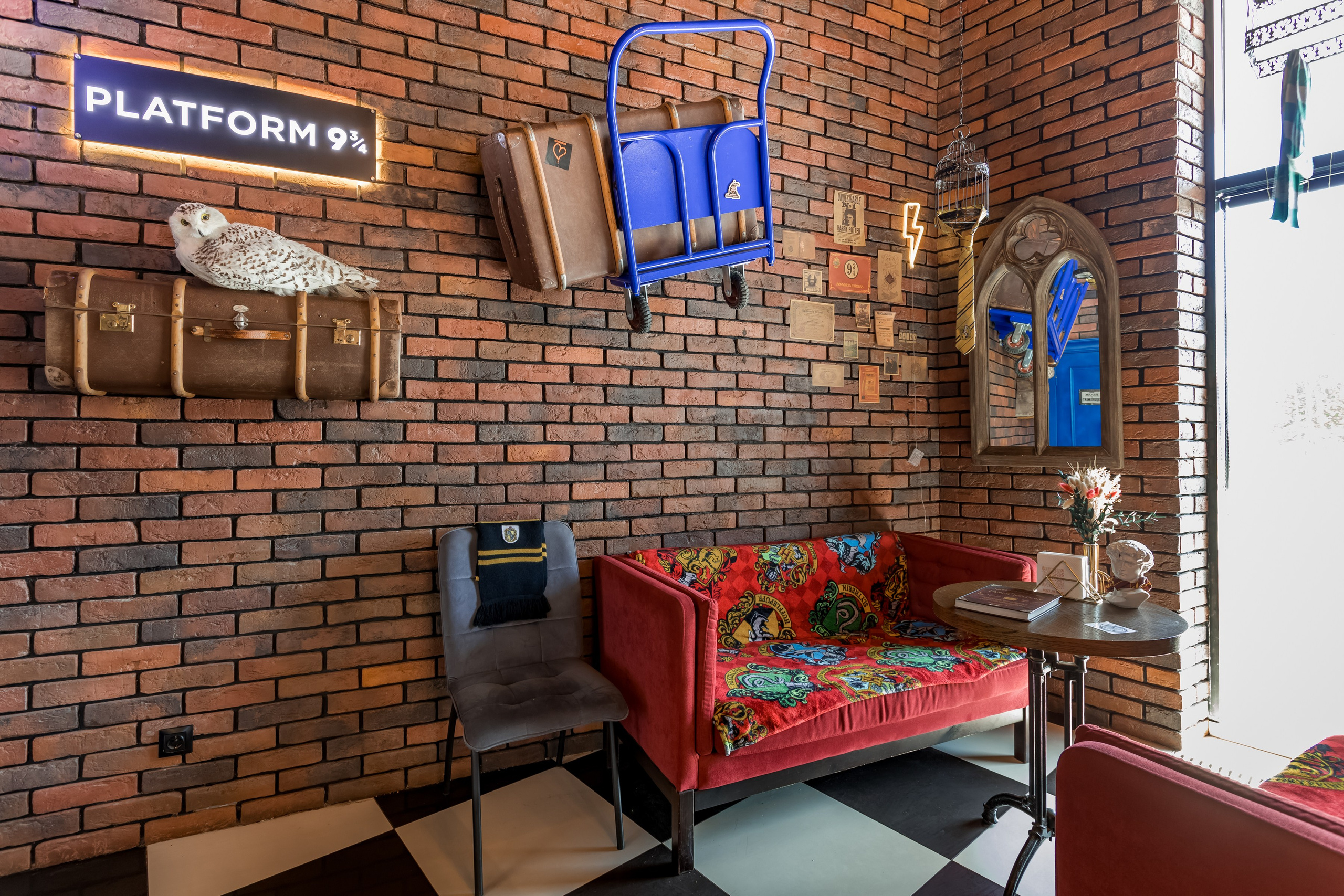 Фотосъемка для кофейни Три Метлы. Интерьеры, Контент, Портреты | Фотограф в Москве Дани Терно