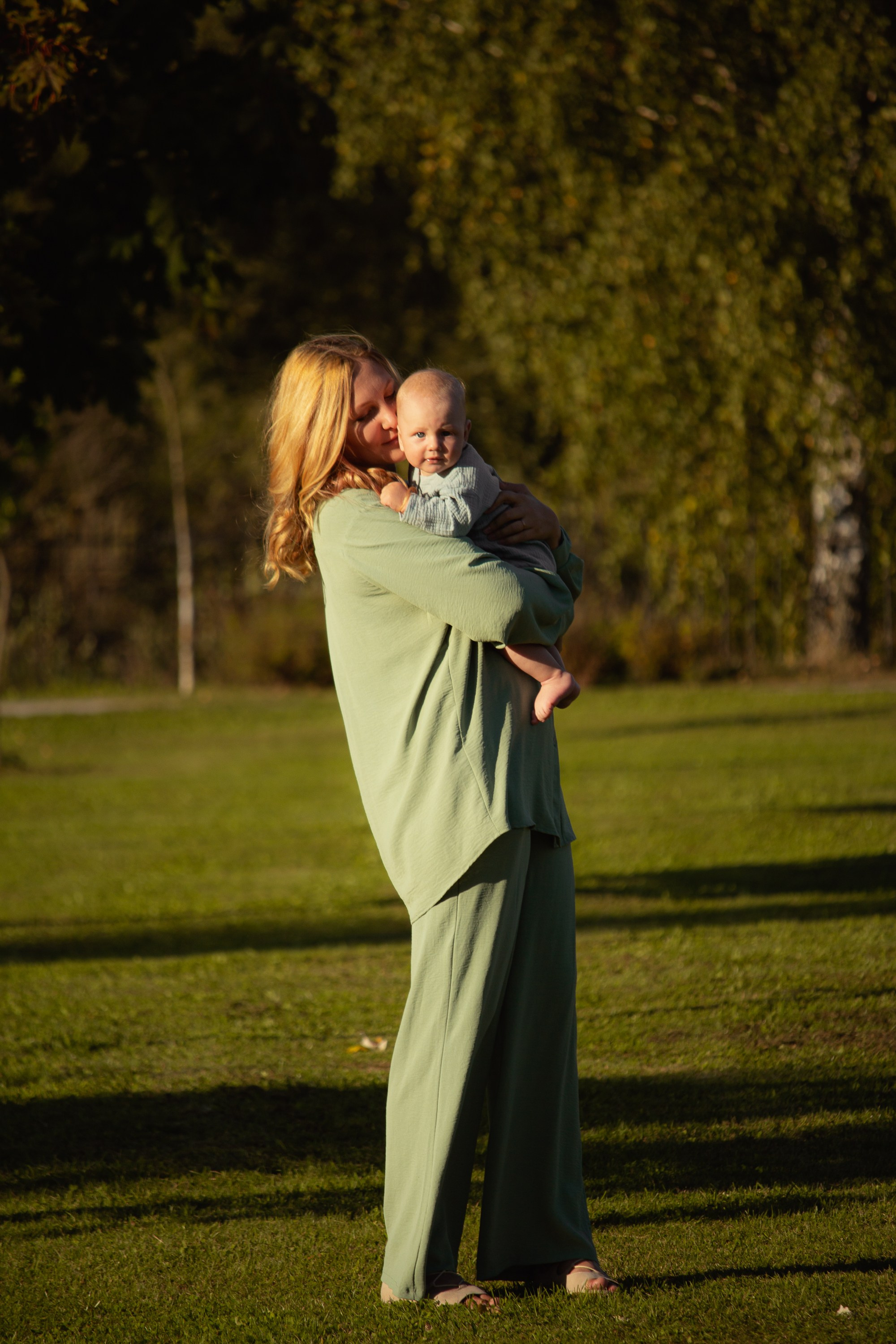 Наташа с малышом. Фотограф Великий Новгород Татьяна Чиглинцева