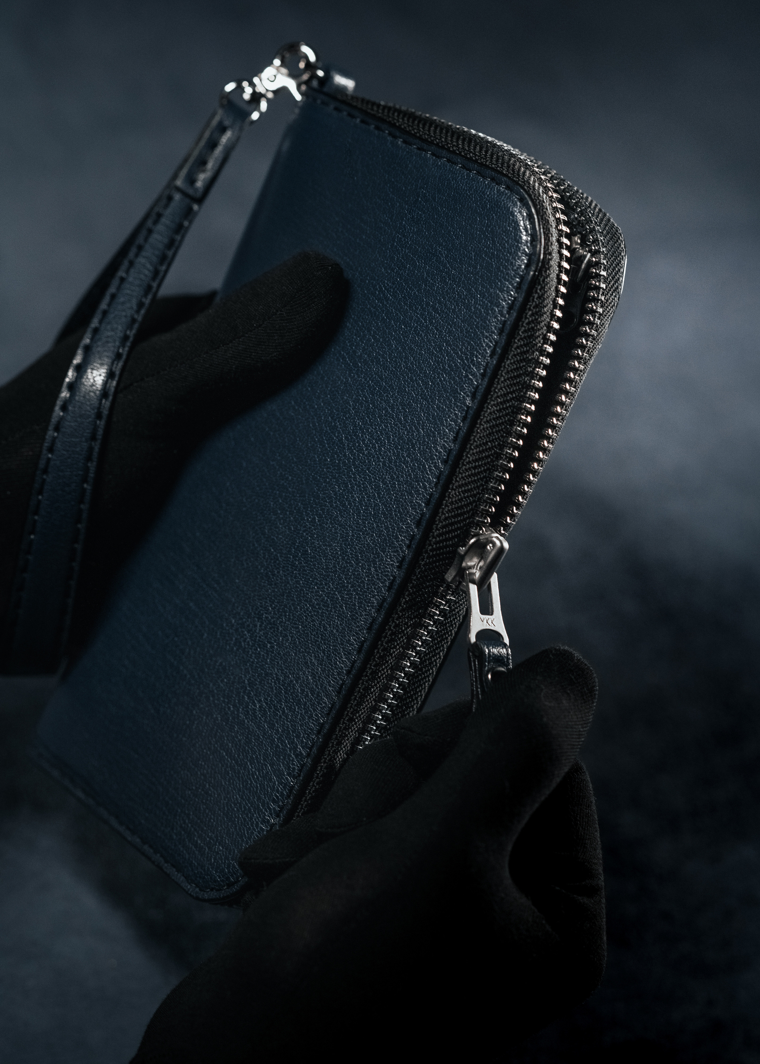 Кожаный клатч ручная работа кожевенная мастерская Aaltos.ru. Юля Дэй • Фотограф, Санкт-Петербург