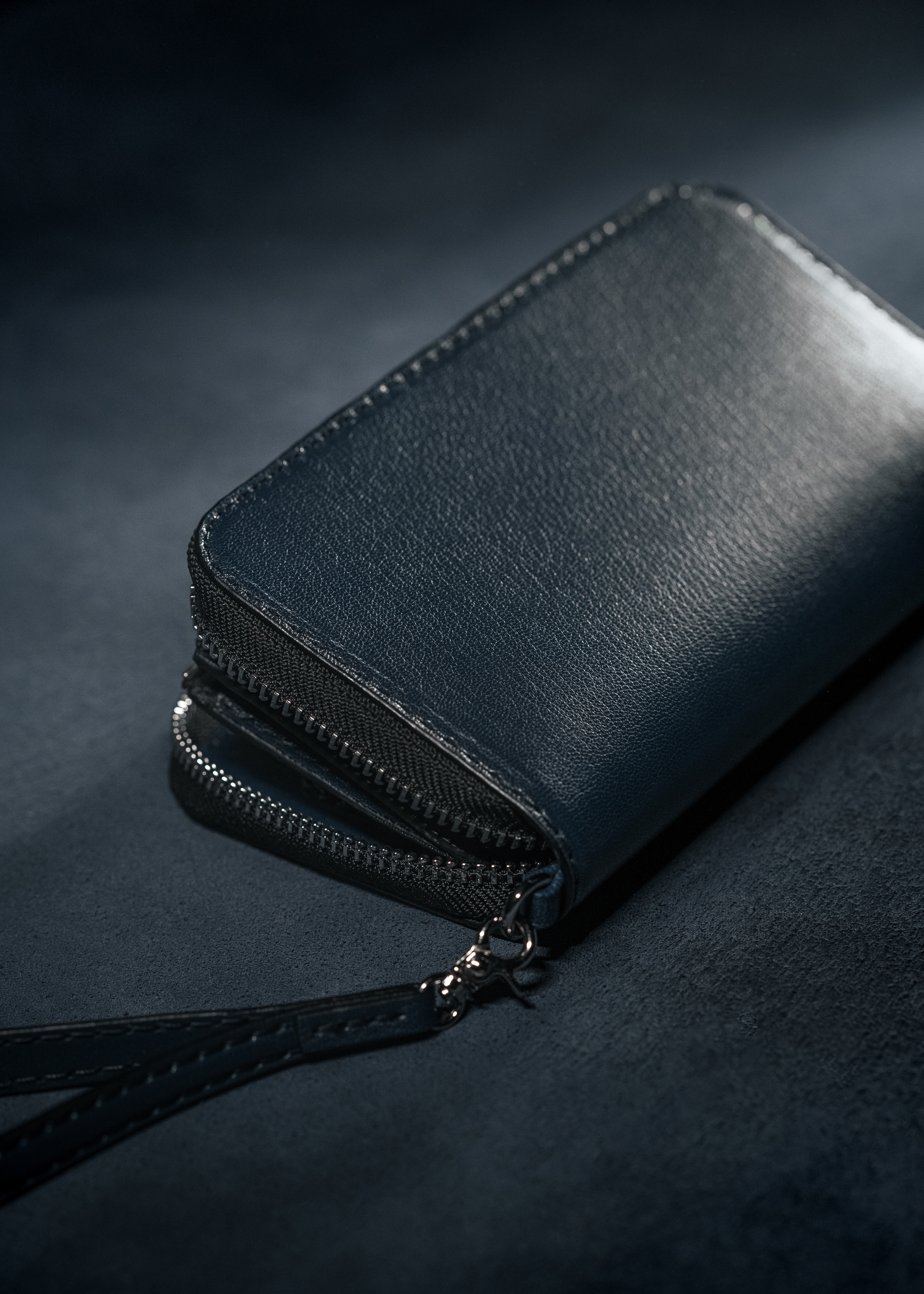 Кожаный клатч ручная работа кожевенная мастерская Aaltos.ru. Юля Дэй • Фотограф, Санкт-Петербург