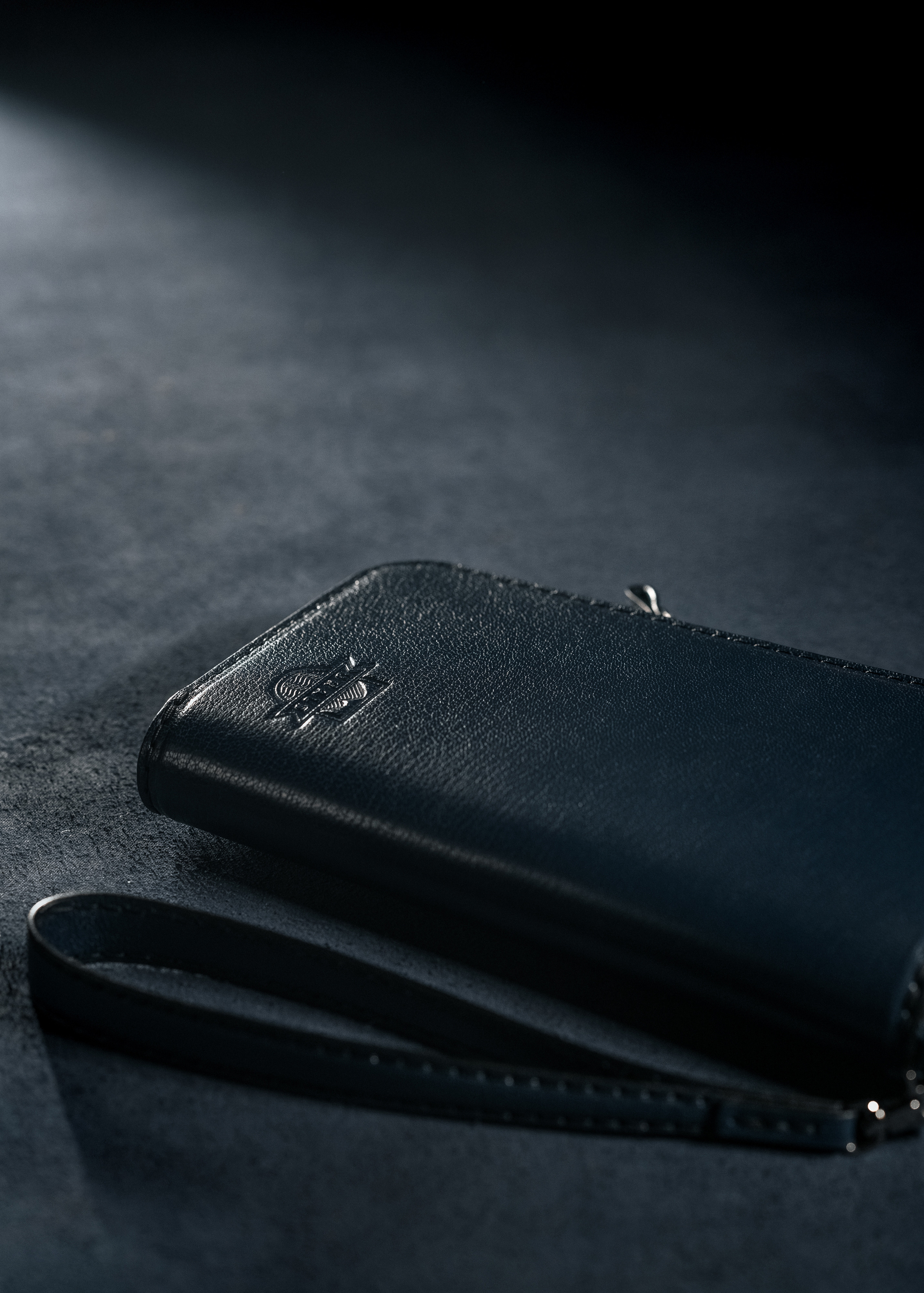 Кожаный клатч ручная работа кожевенная мастерская Aaltos.ru. Юля Дэй • Фотограф, Санкт-Петербург