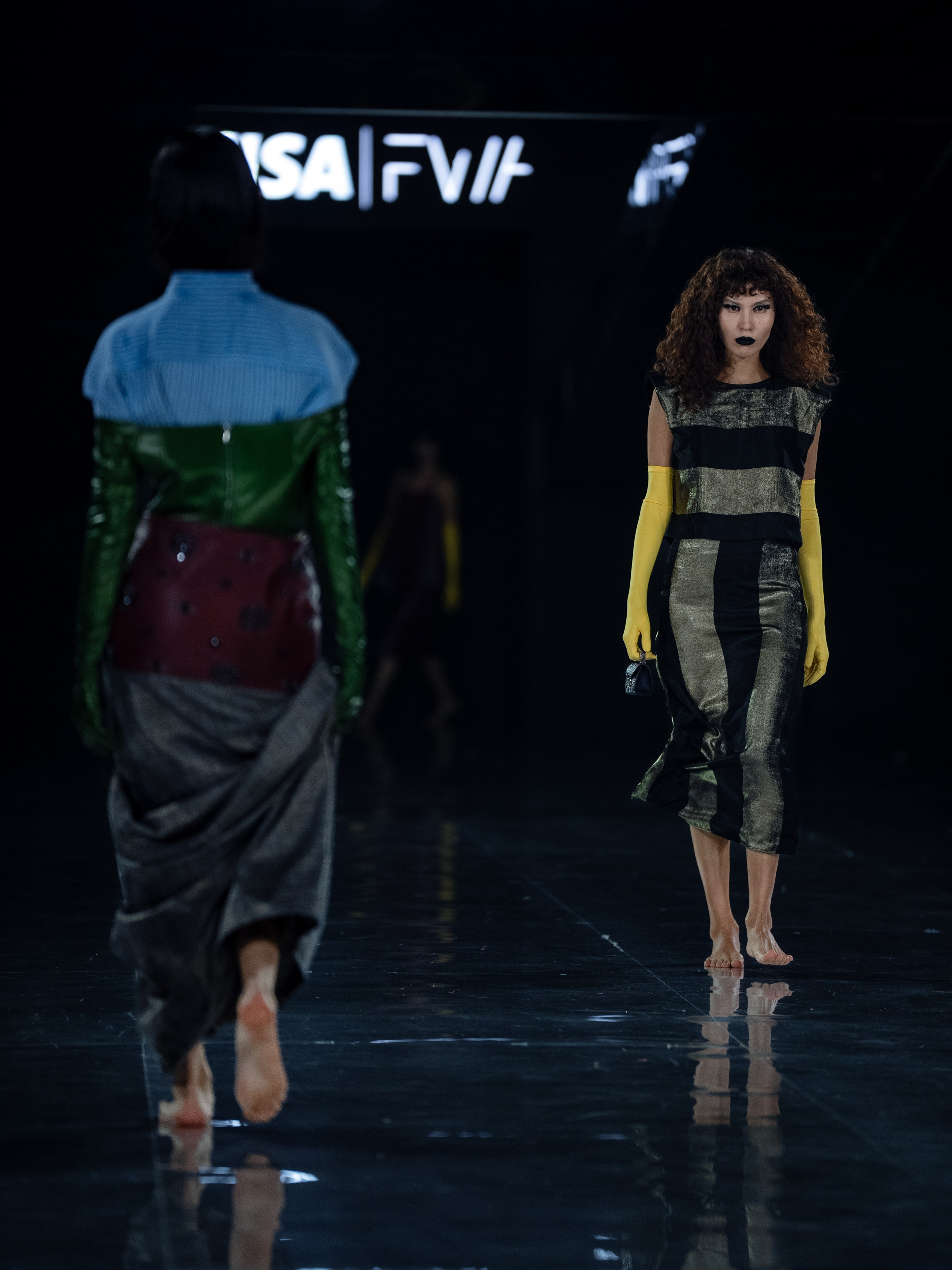 Visa Fashion Week Almaty Manuk Aleksanyan. Сайт Алматинского НЮ АРТ, будуар и фэшн фотографа Дениса Карпенко