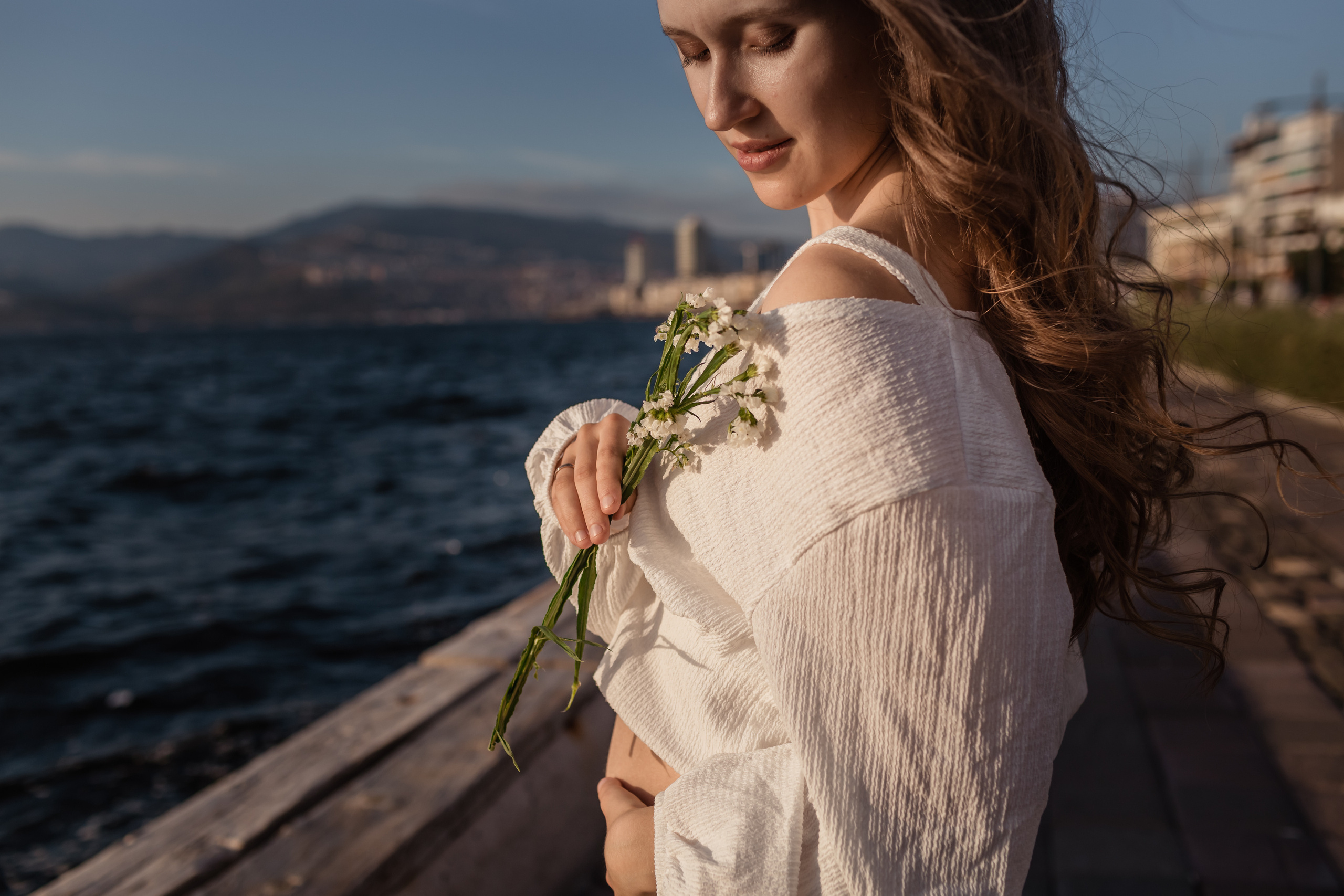 Magical waiting time for baby. Professional family and children’s photographer in Izmir Irina Eron