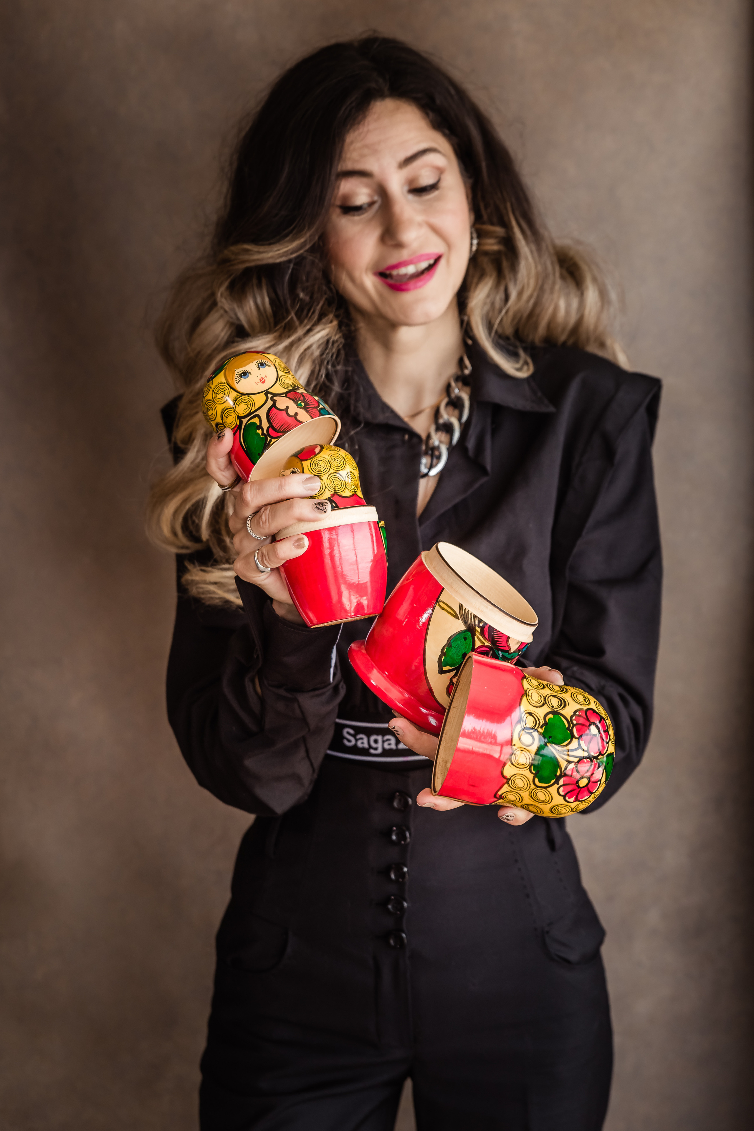 Content photo session for Irina and Hanife. Studio. Professional family and children’s photographer in Izmir Irina Eron