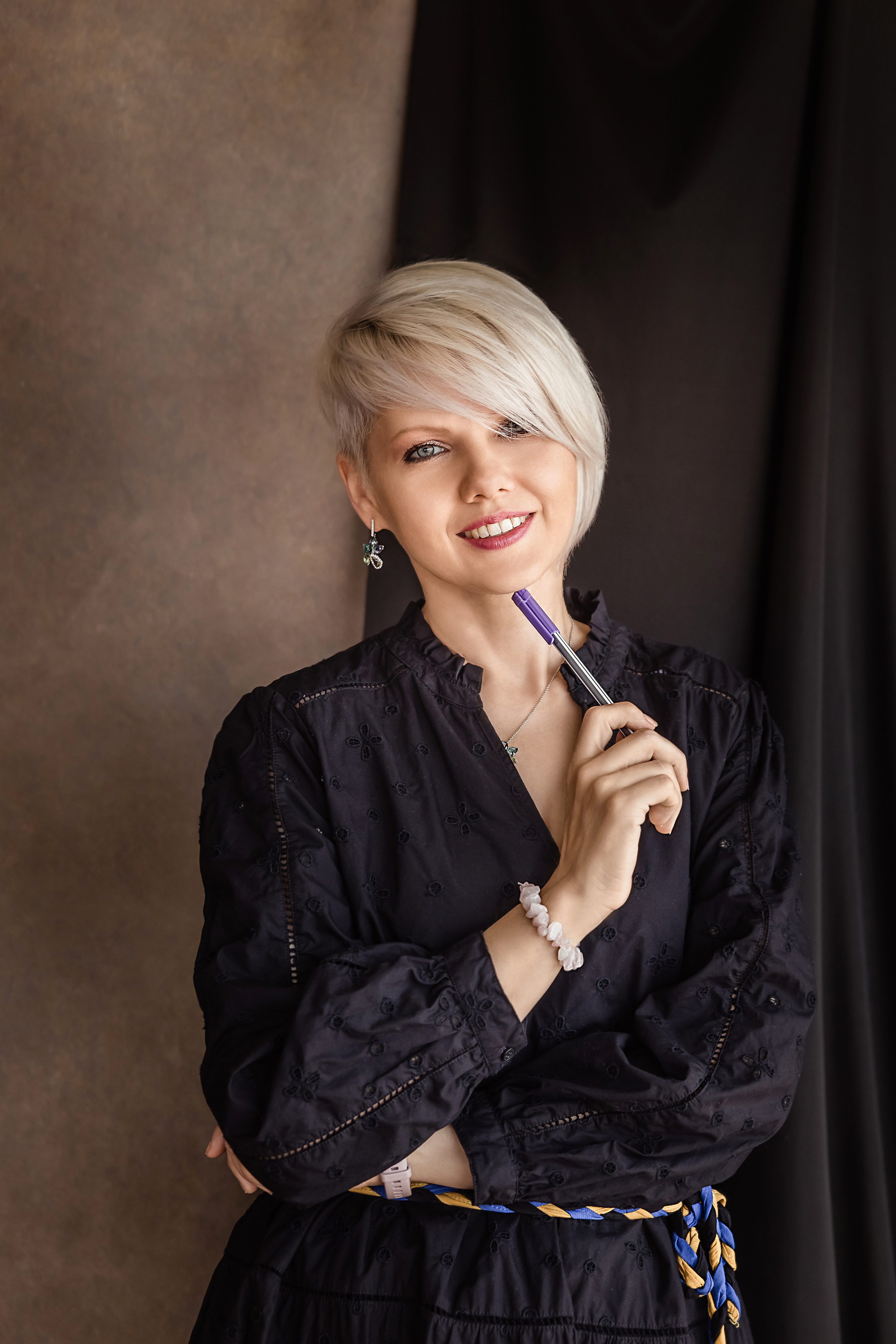 Content photo session for Irina and Hanife. Studio. Professional family and children’s photographer in Izmir Irina Eron