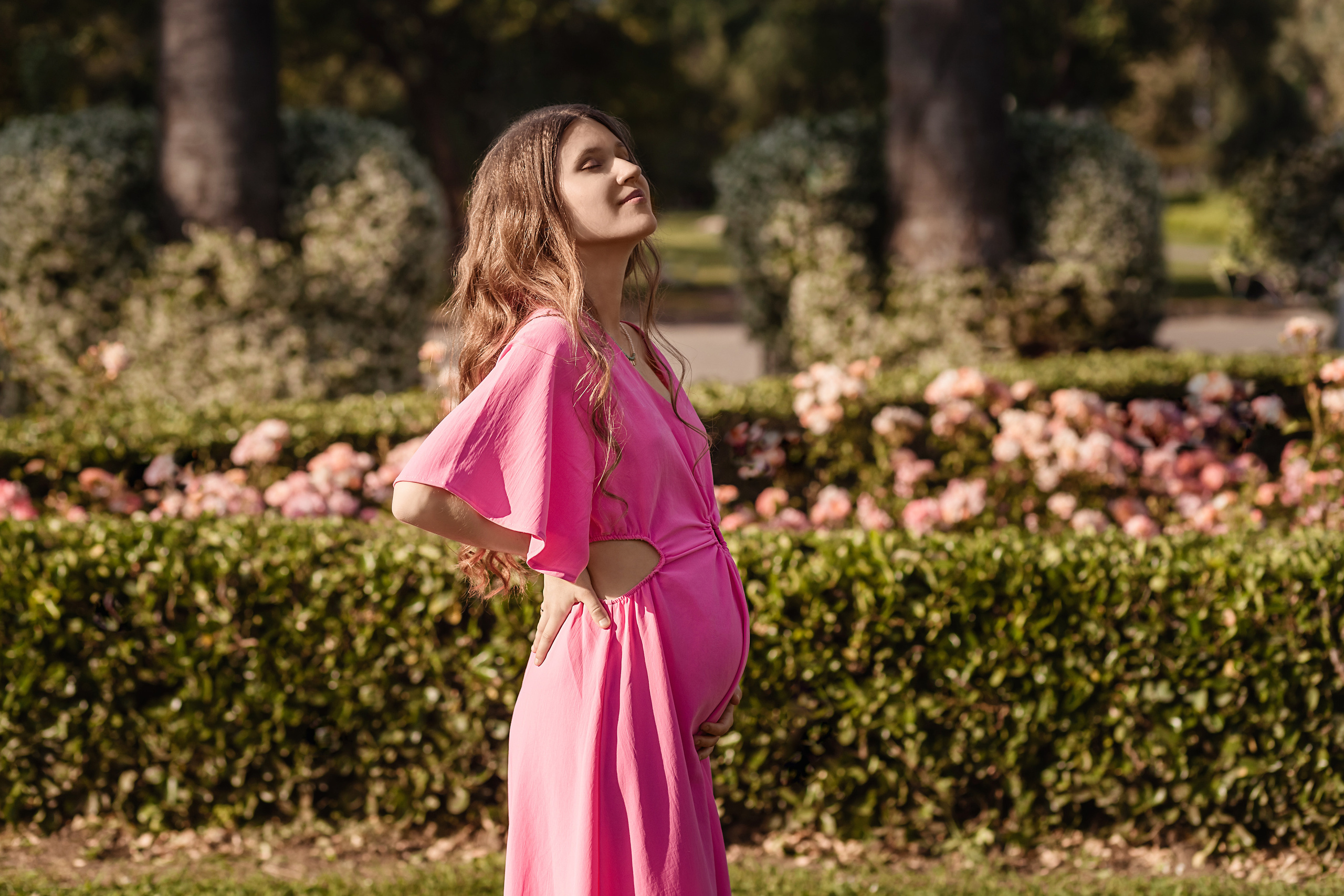 Magical waiting time for baby. Professional family and children’s photographer in Izmir Irina Eron