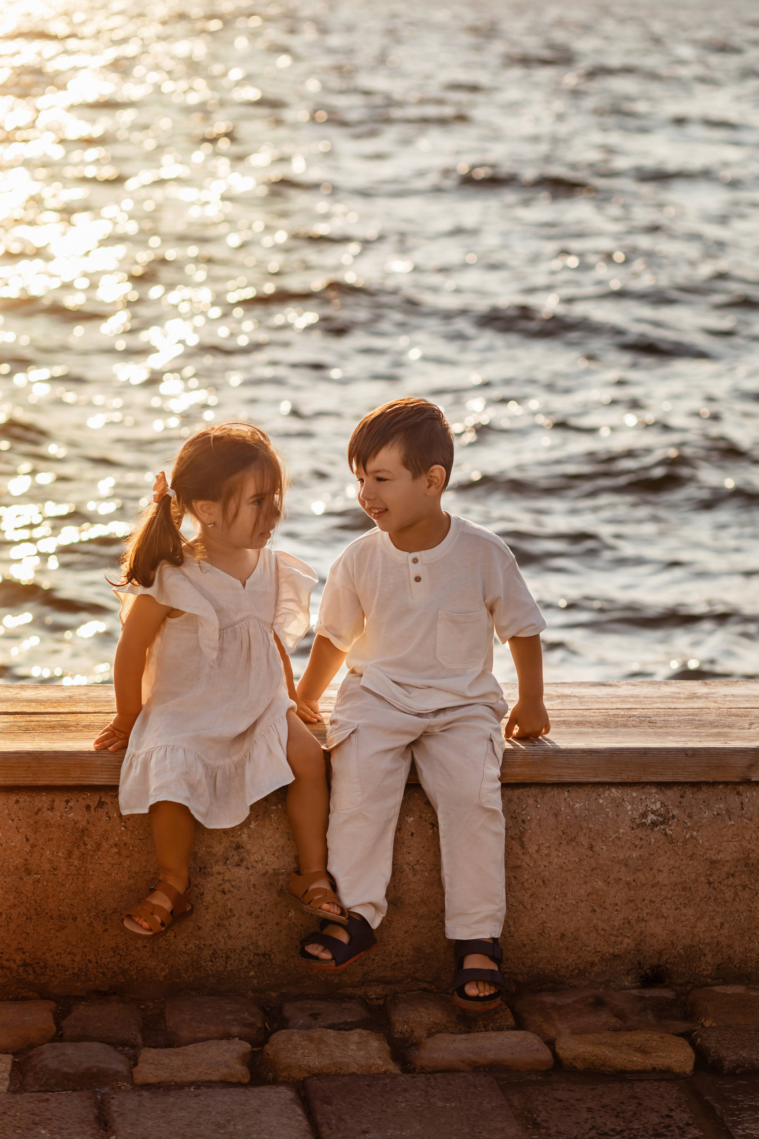 Family photoshooting ai izmir. Professional family and children’s photographer in Izmir Irina Eron