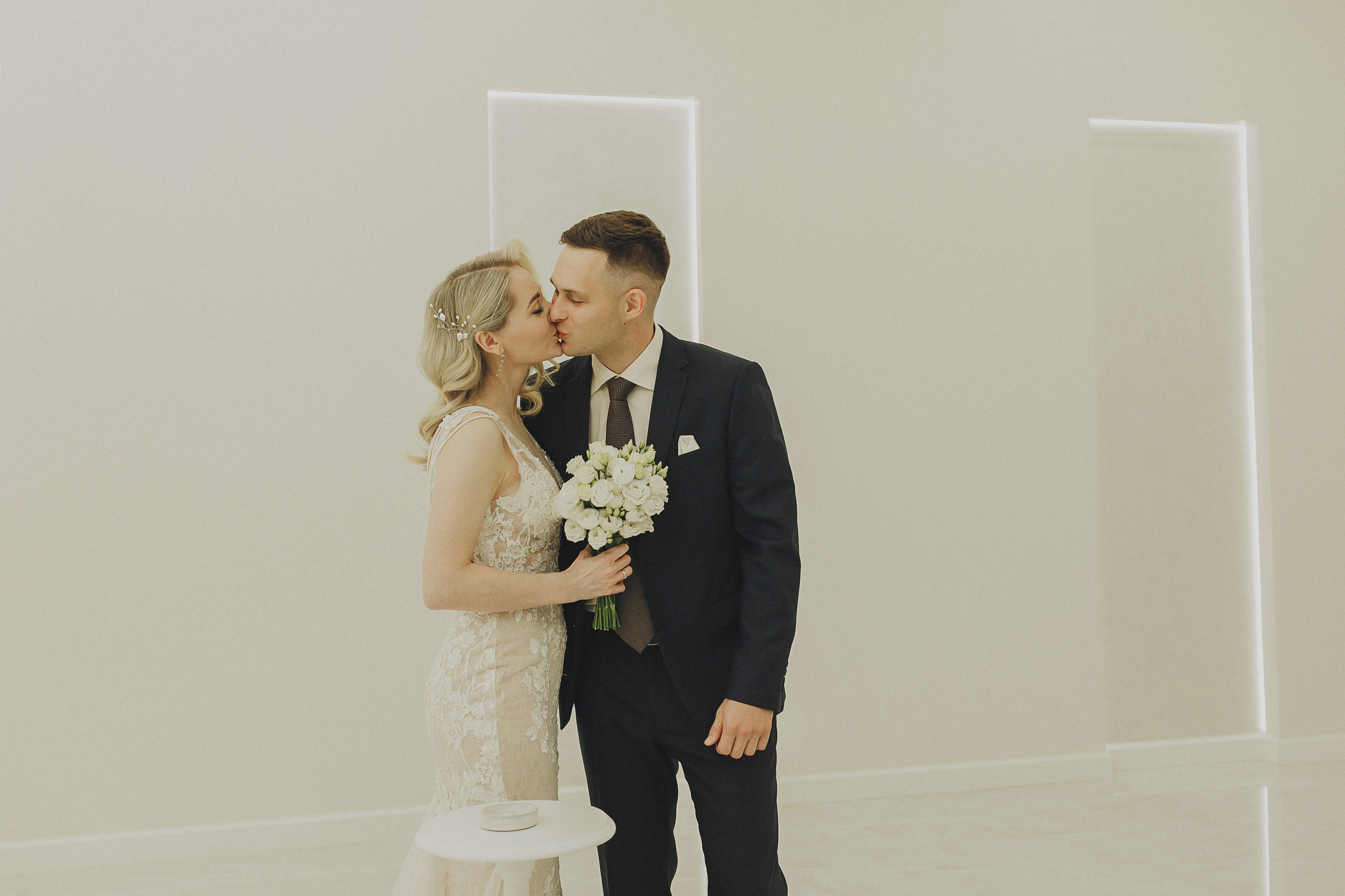 Свадебная фотосессия в Таганском ЗАГСе и Кусково. Фотограф в Москве и Люберцах Анна Ушакова