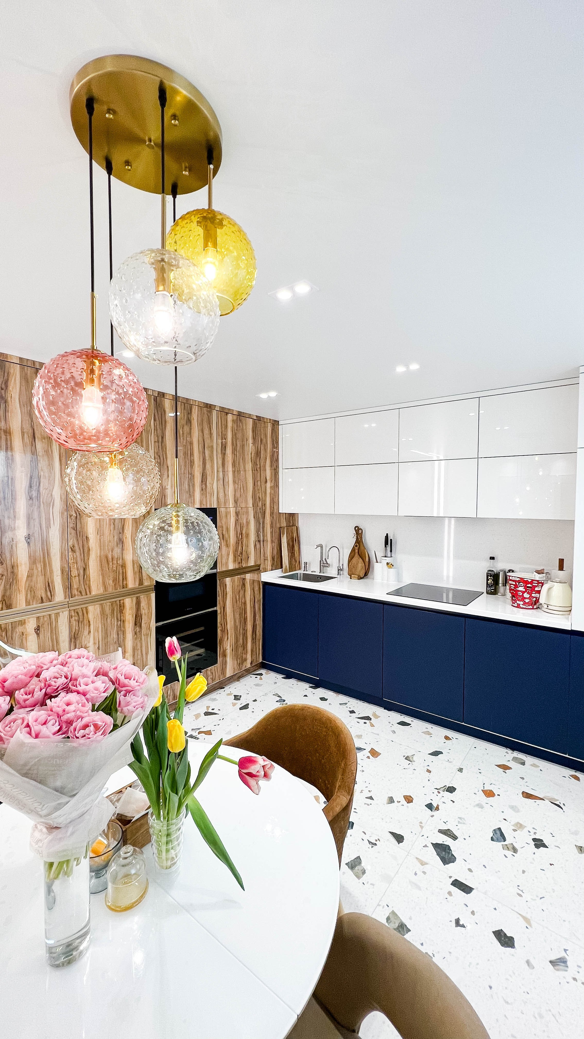 The apartment is in a modern style. Fotograf Dmitrii Donets