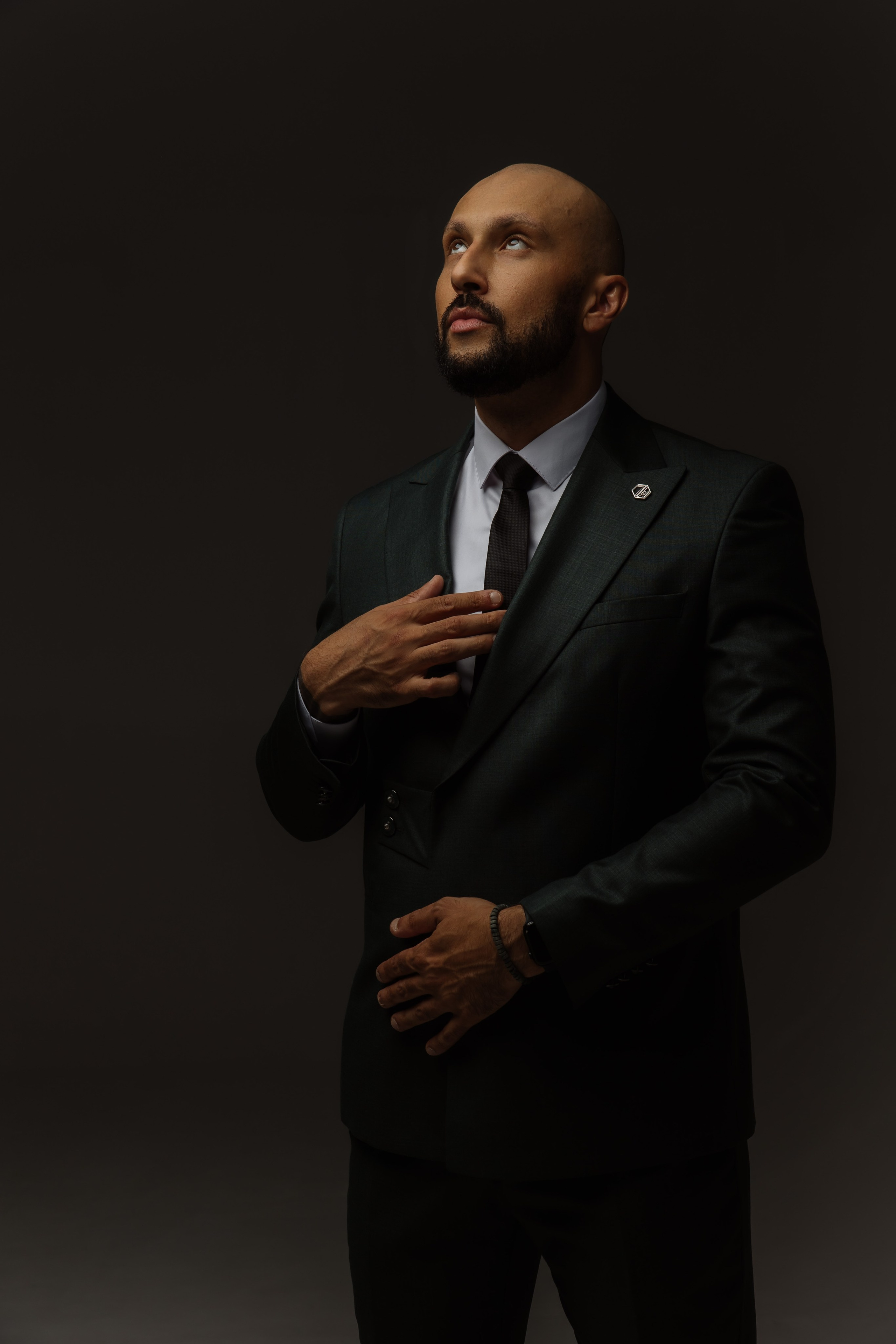 Мужская студийная фотосессия. Свадебный фотограф Калининград