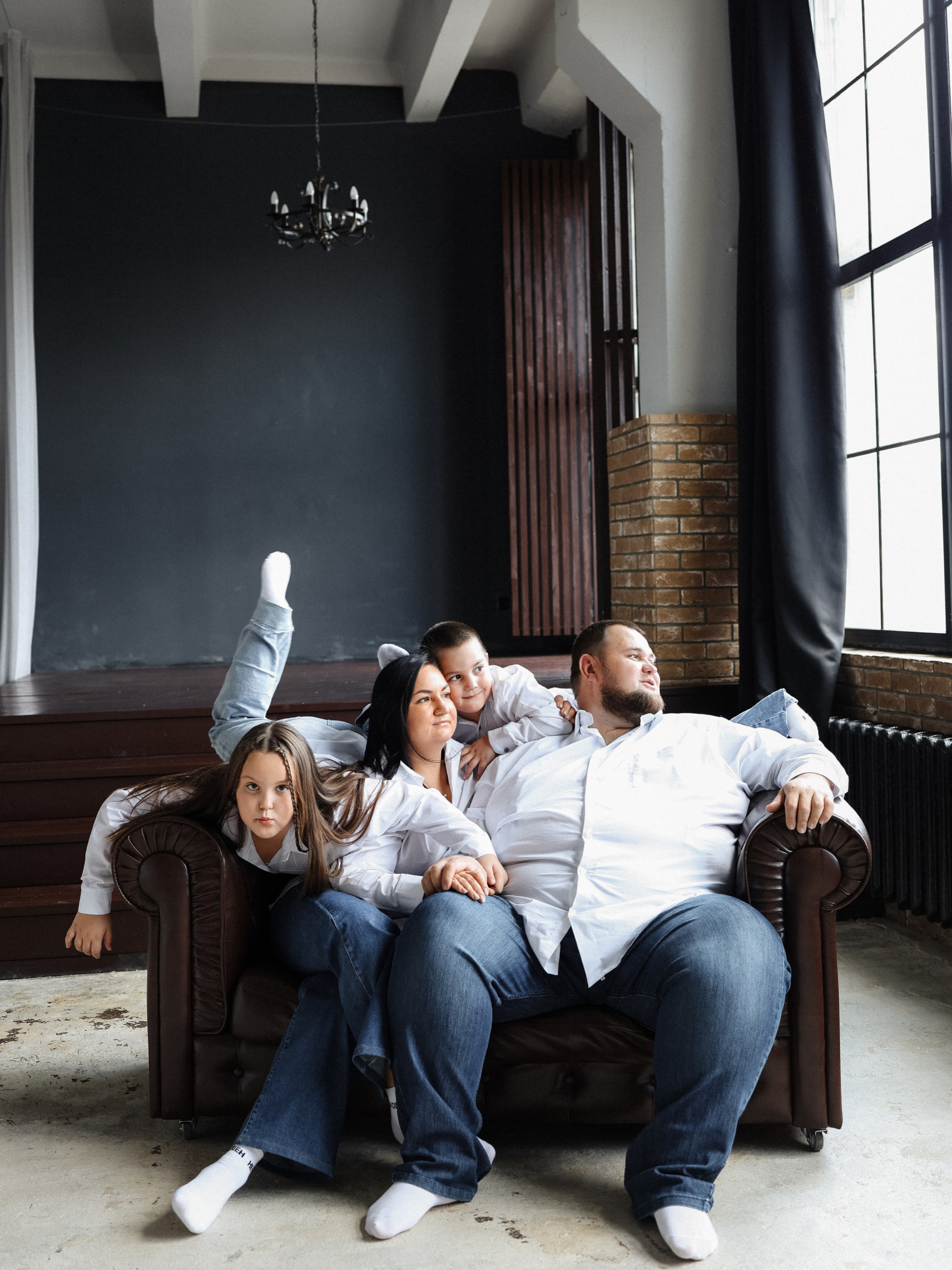 Полина Александр Мария и Иван- фотостудия Bliss- Луначарского 31. Семейный и детский фотограф в  г. Екатеринбурге Холодова Юлия