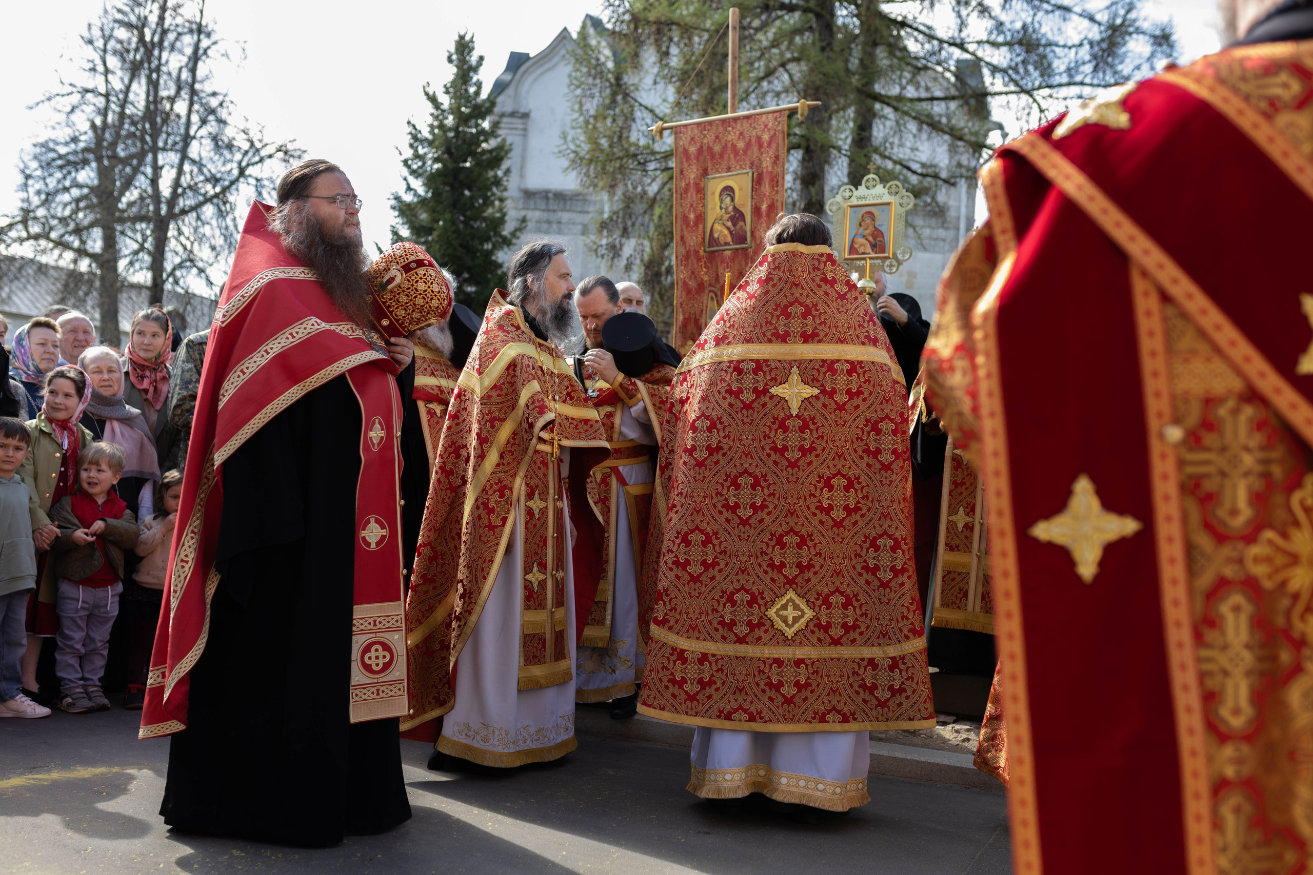 Крестный ход. Саввино-Сторожевский Монастырь. Звенигород. Артеменкова Анна Фотограф