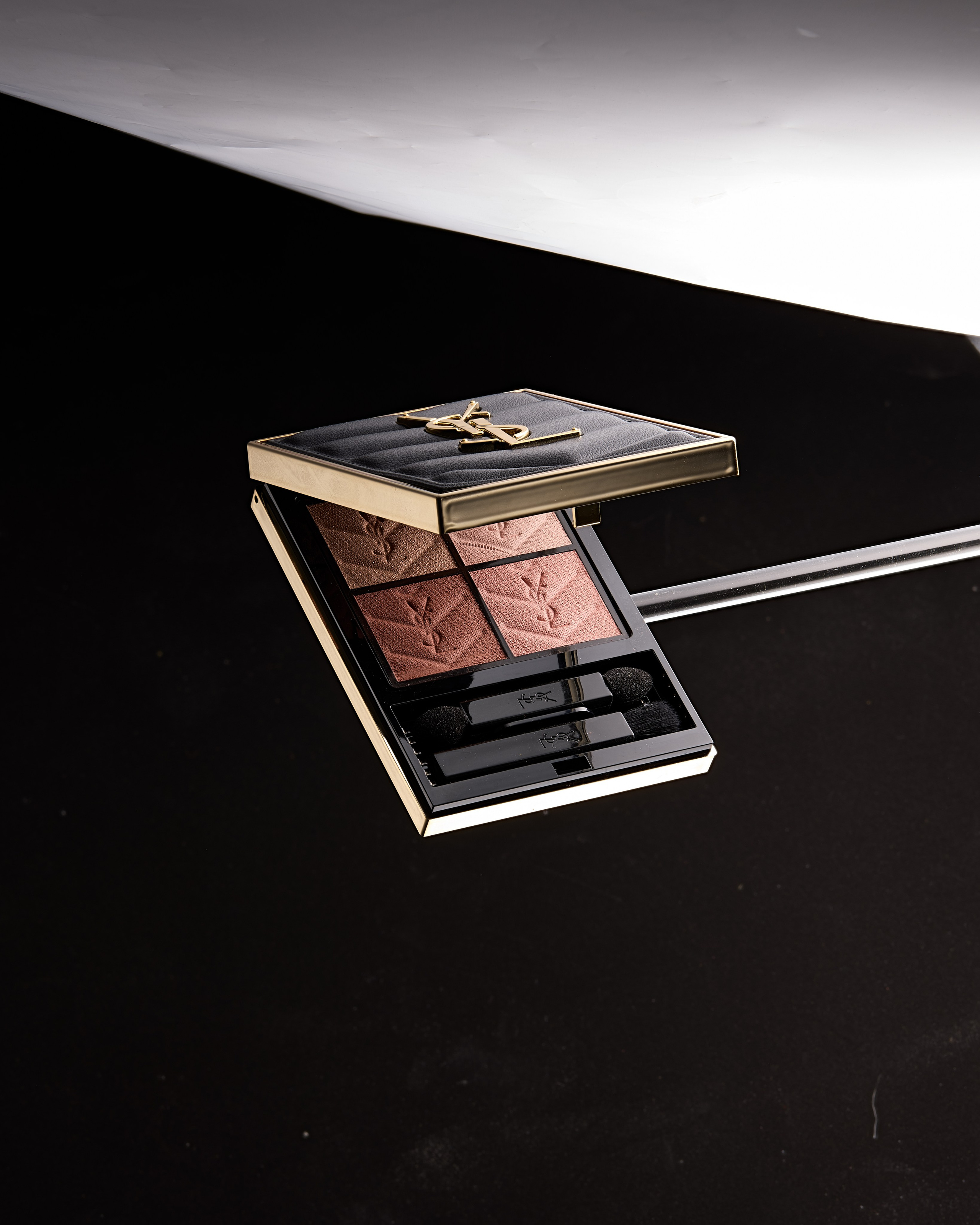 BEFORE/AFTER PRODUCT. Ekaterina Tambovtseva. Professional retoucher. Beauty. Fashion. Commercial. Retouching from $3