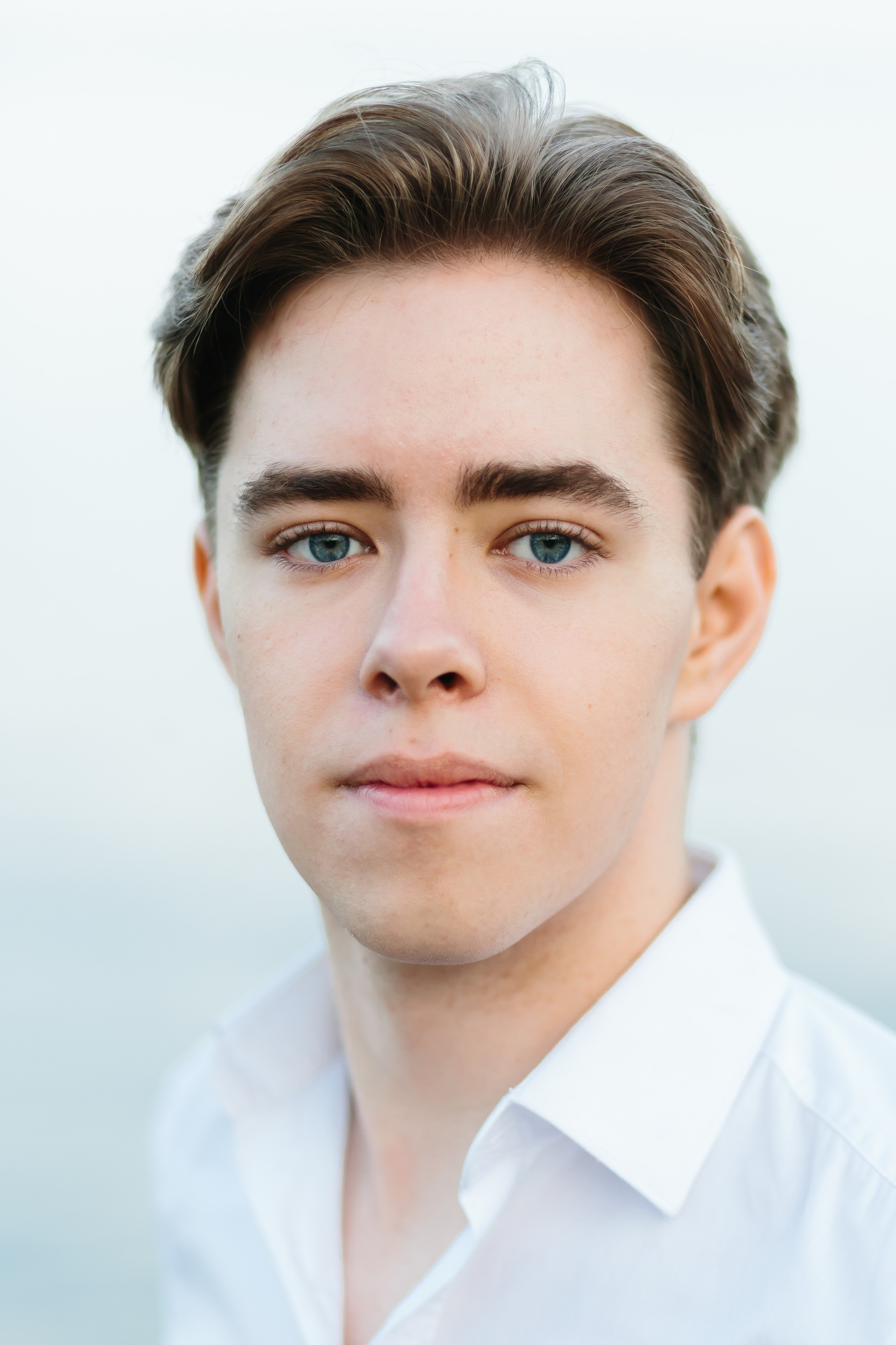 Портреты с выпускных 2024. Семейный и портретный фотограф в Санкт-Петербурге Андрей Воробьев