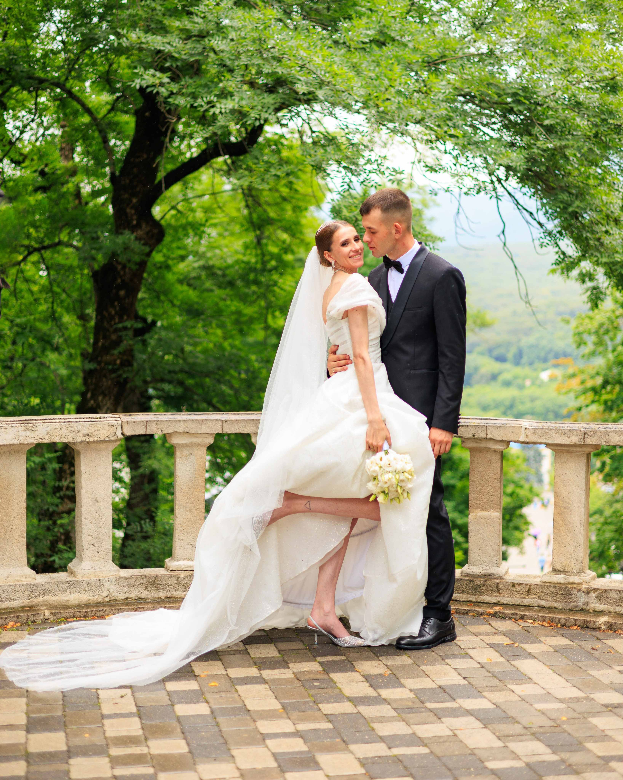 Фотограф на свадьбу в Железноводске - стильные кадры молодоженов