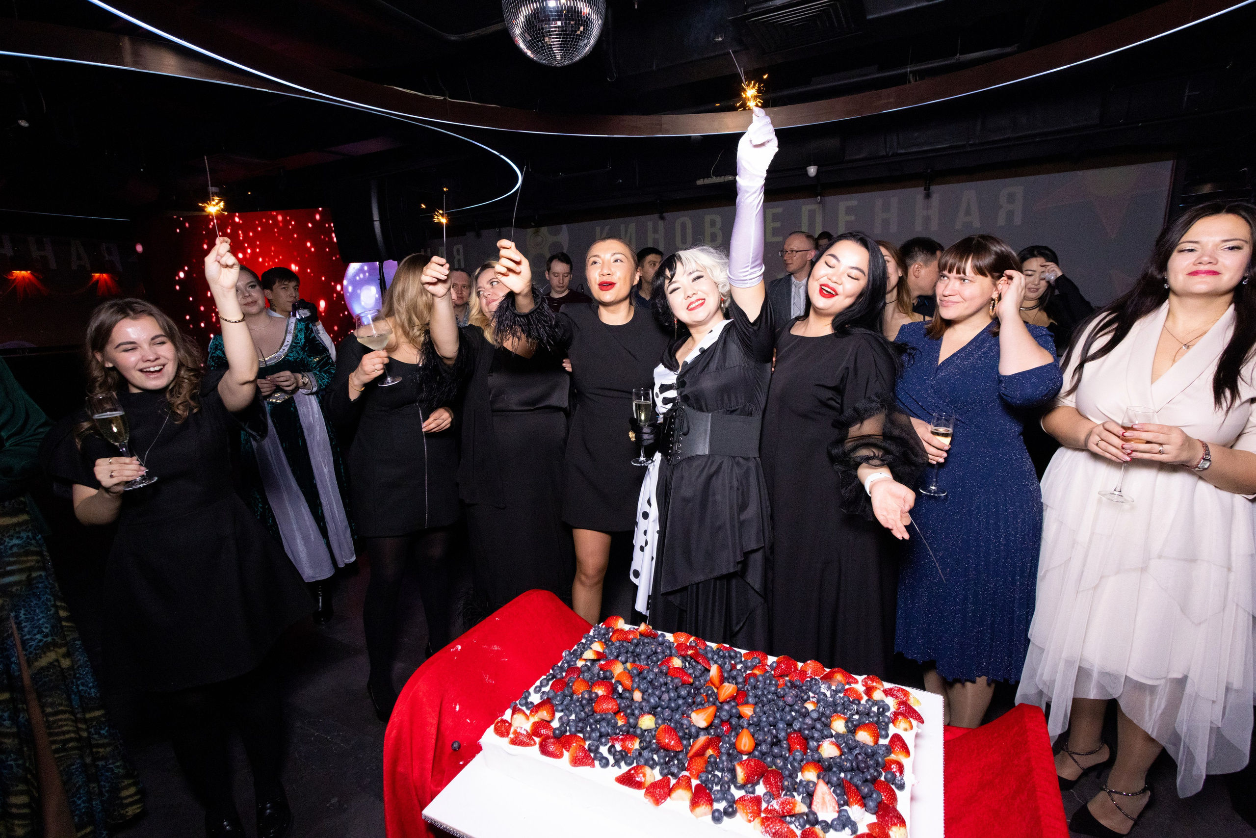 New Year Freedom Event. Кристина Шнайдер репортажный фотограф Алматы