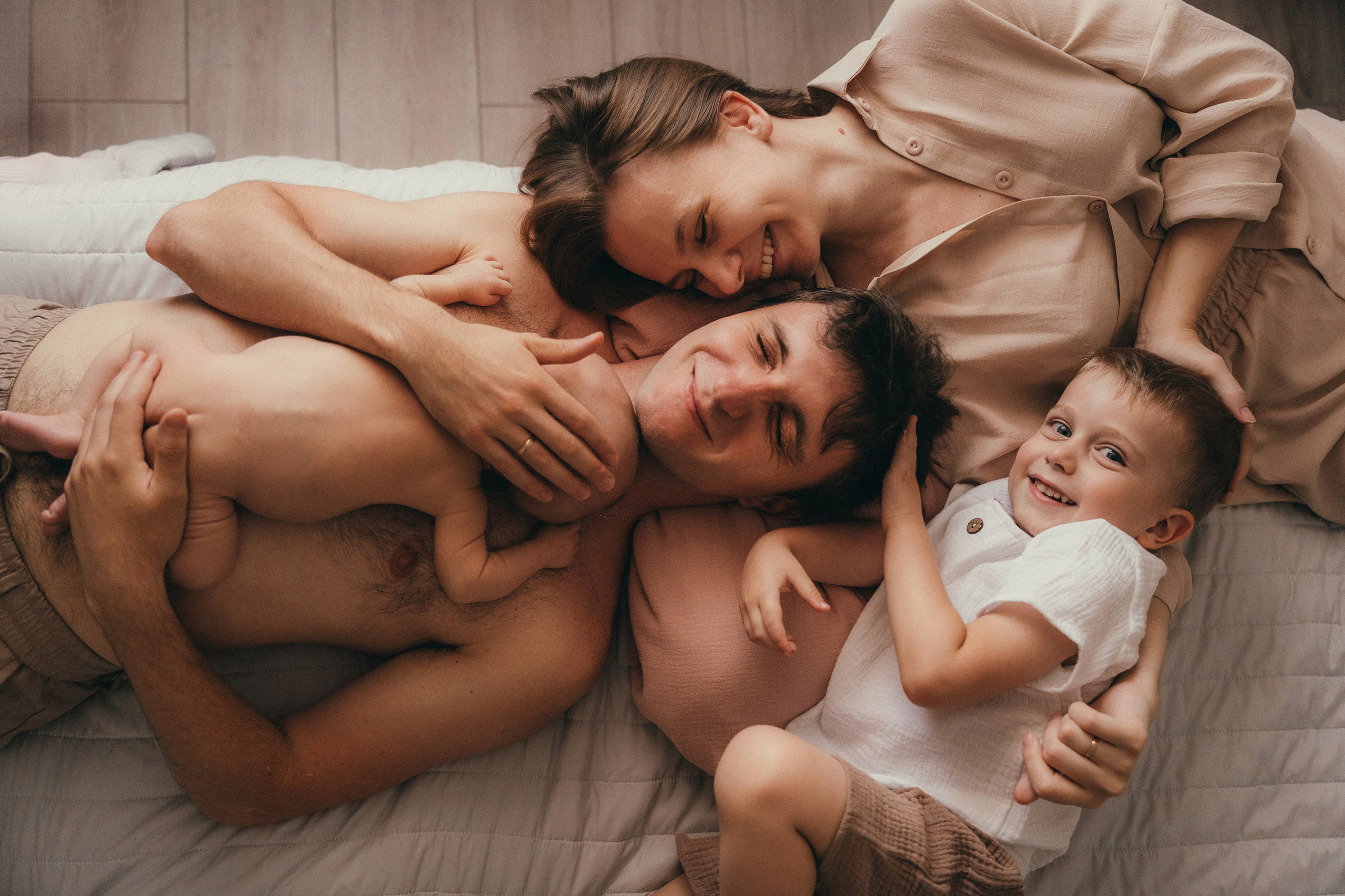 Сережа, Маша, Лева и Аня. Семейный фотограф • Домашние съемки в Нижнем Новгороде