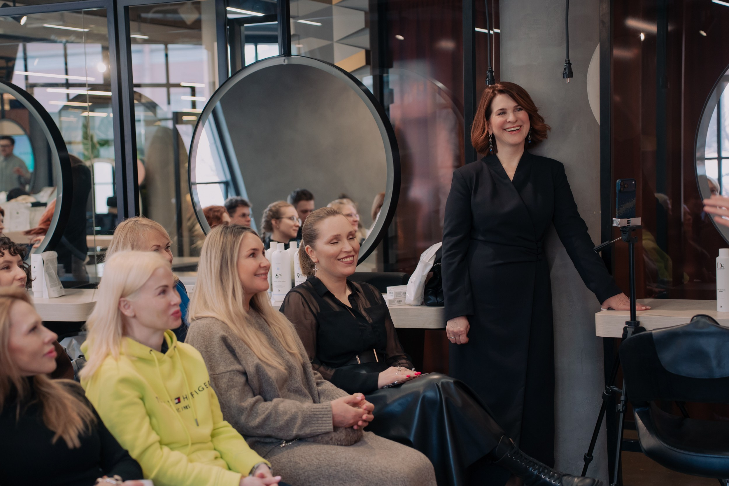 Мастер класс по стрижкам от Олега Курникова. Портретный и репортажный фотограф в Санкт-Петербурге Максим Пашков