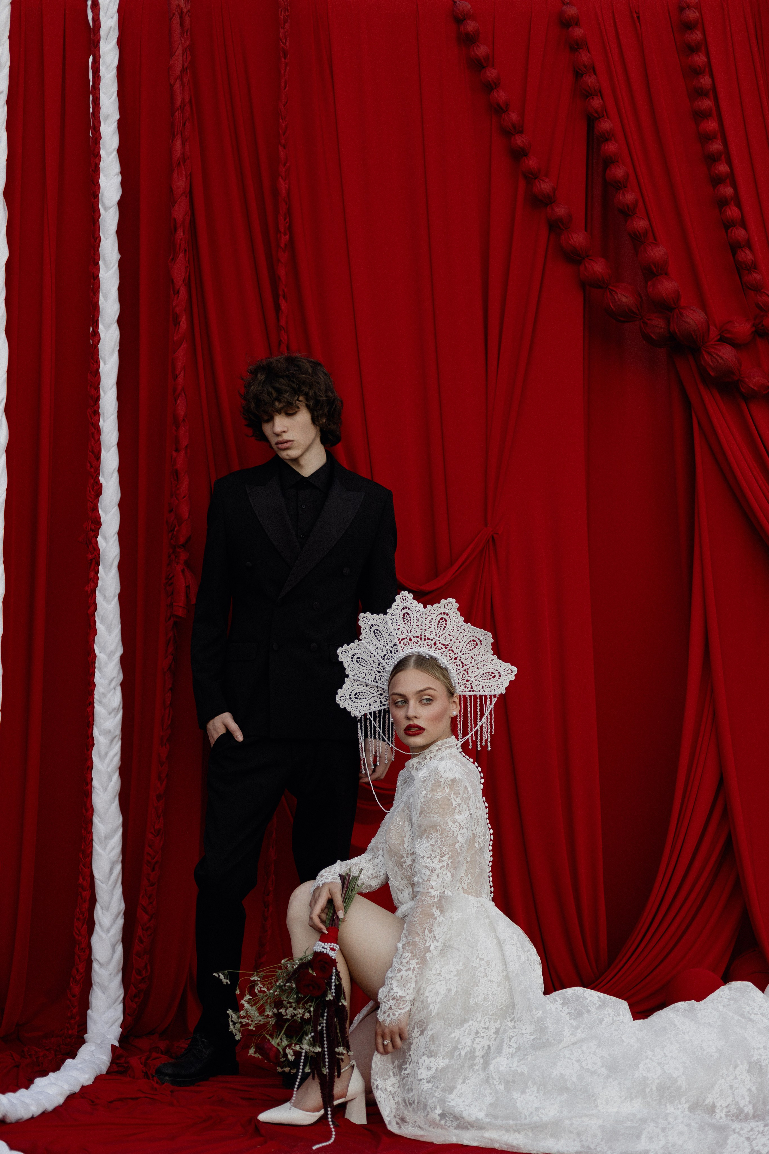 Профессиональная контент-фотосессия для бизнеса. Качественные фото для бренда, инстаграма, рекламы. Стильная съемка предметов, аксессуаров, портретов. Создание визуального контента для соцсетей, блогов и маркетинга.