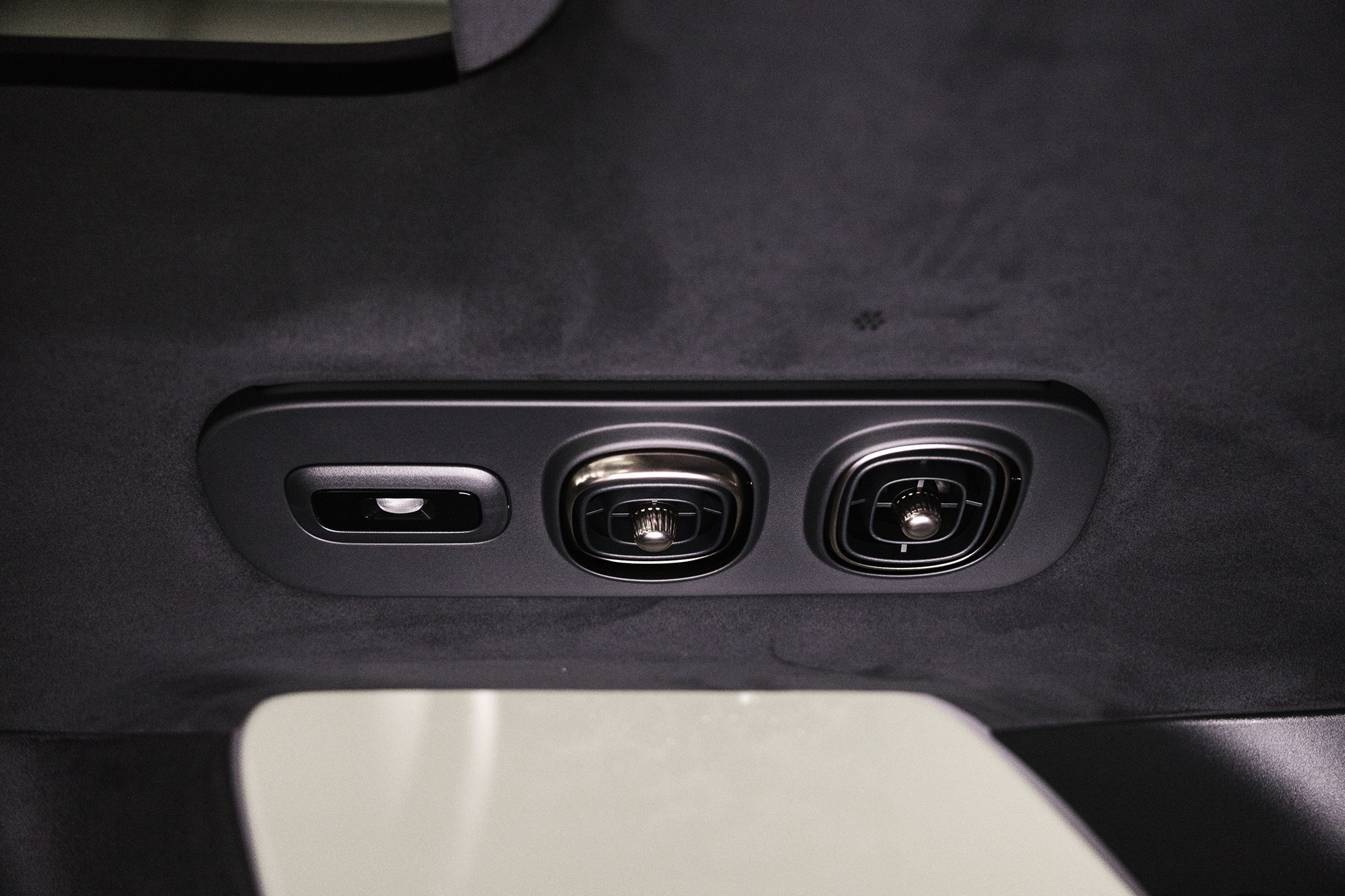 Lynk & Co 900 Ultra 2,0hyb 4WD AT (734 л. с.). Автосалон «Х-Авто»