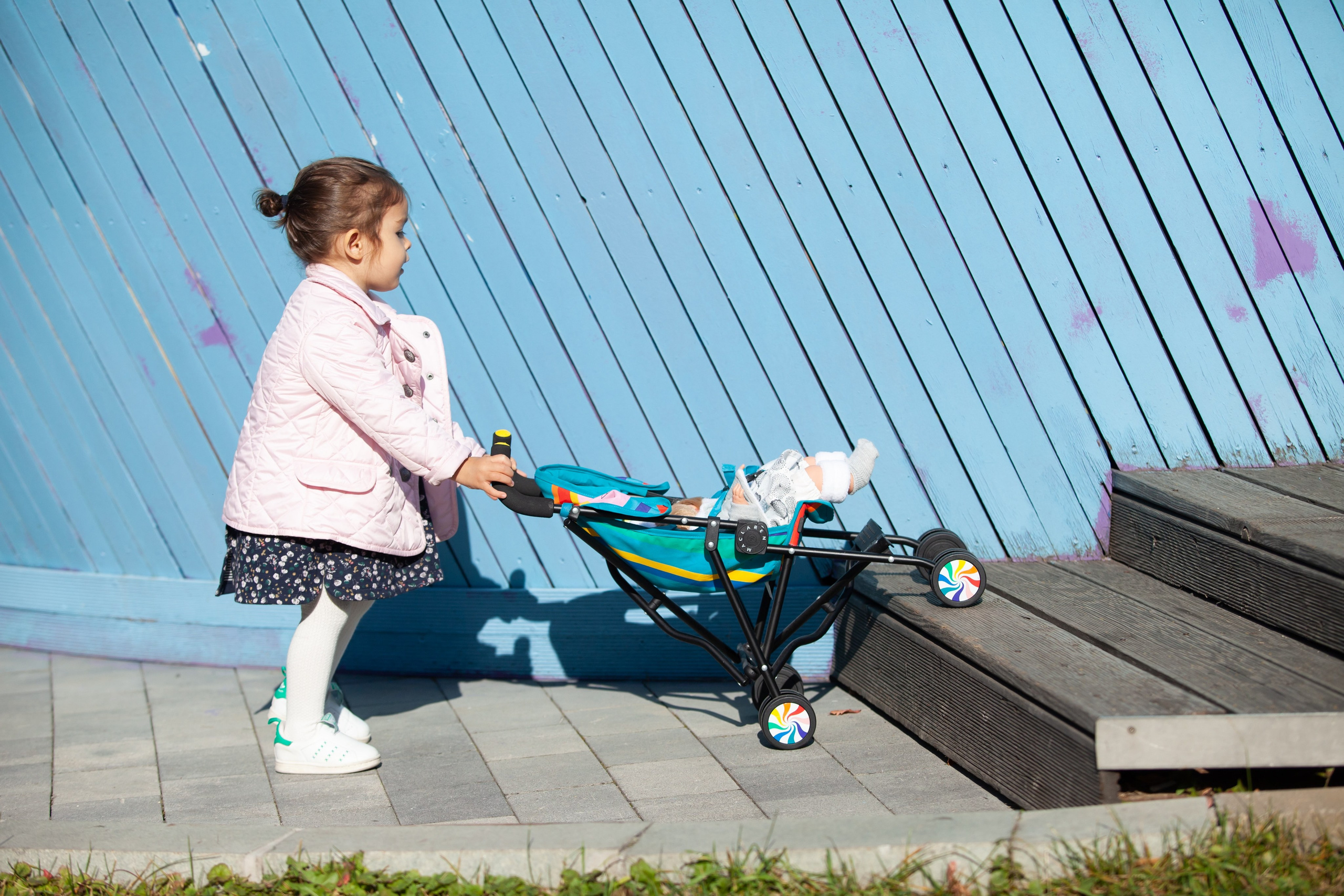 Семейная фотосъемка в саду Баумана. Фотографы в Москве Светлана Устинова и Сергей Грачев