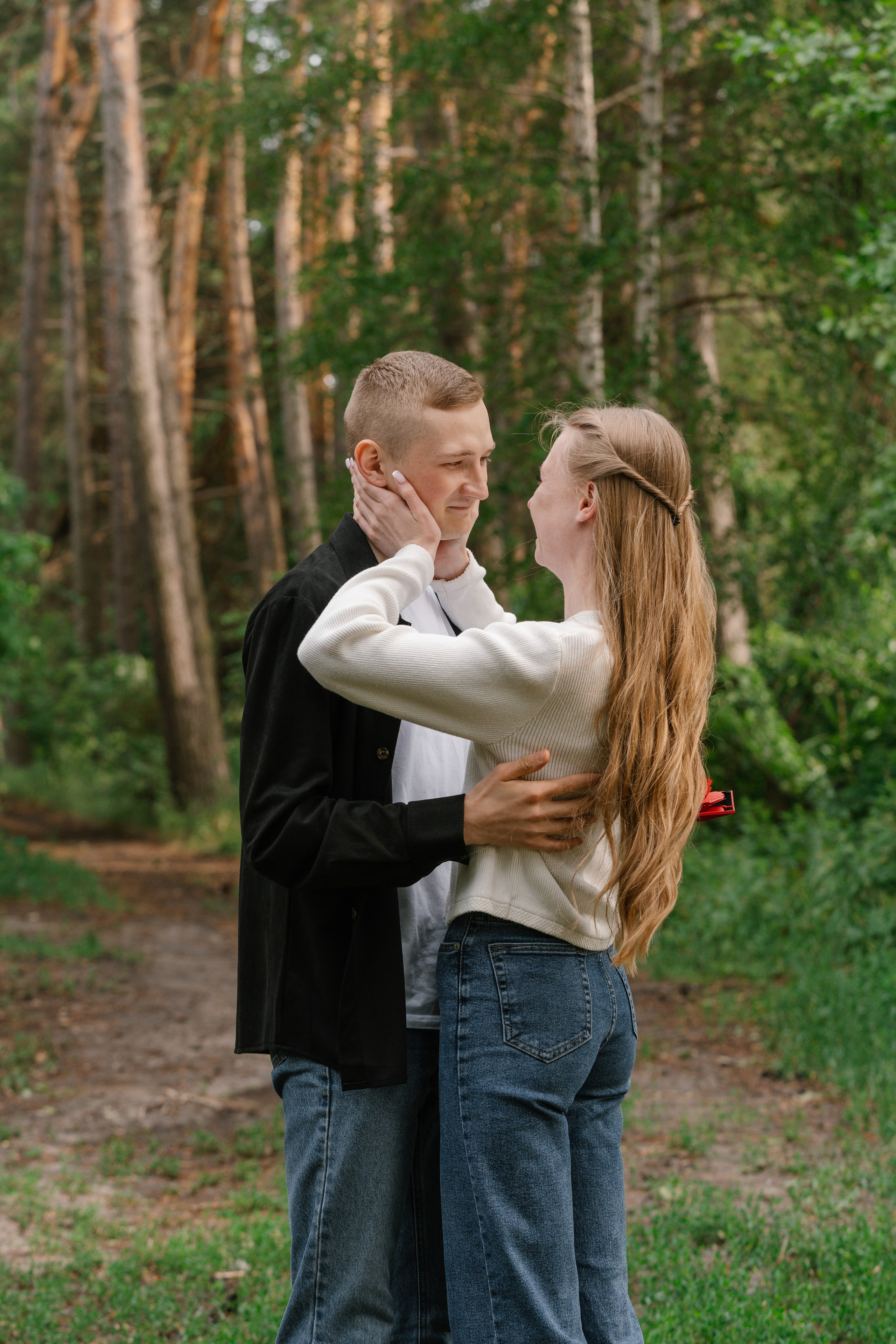Елизавета и Виктор. Предметный фотограф Элеонора Грин | Профессиональная фотосъемка товаров в Воронеже