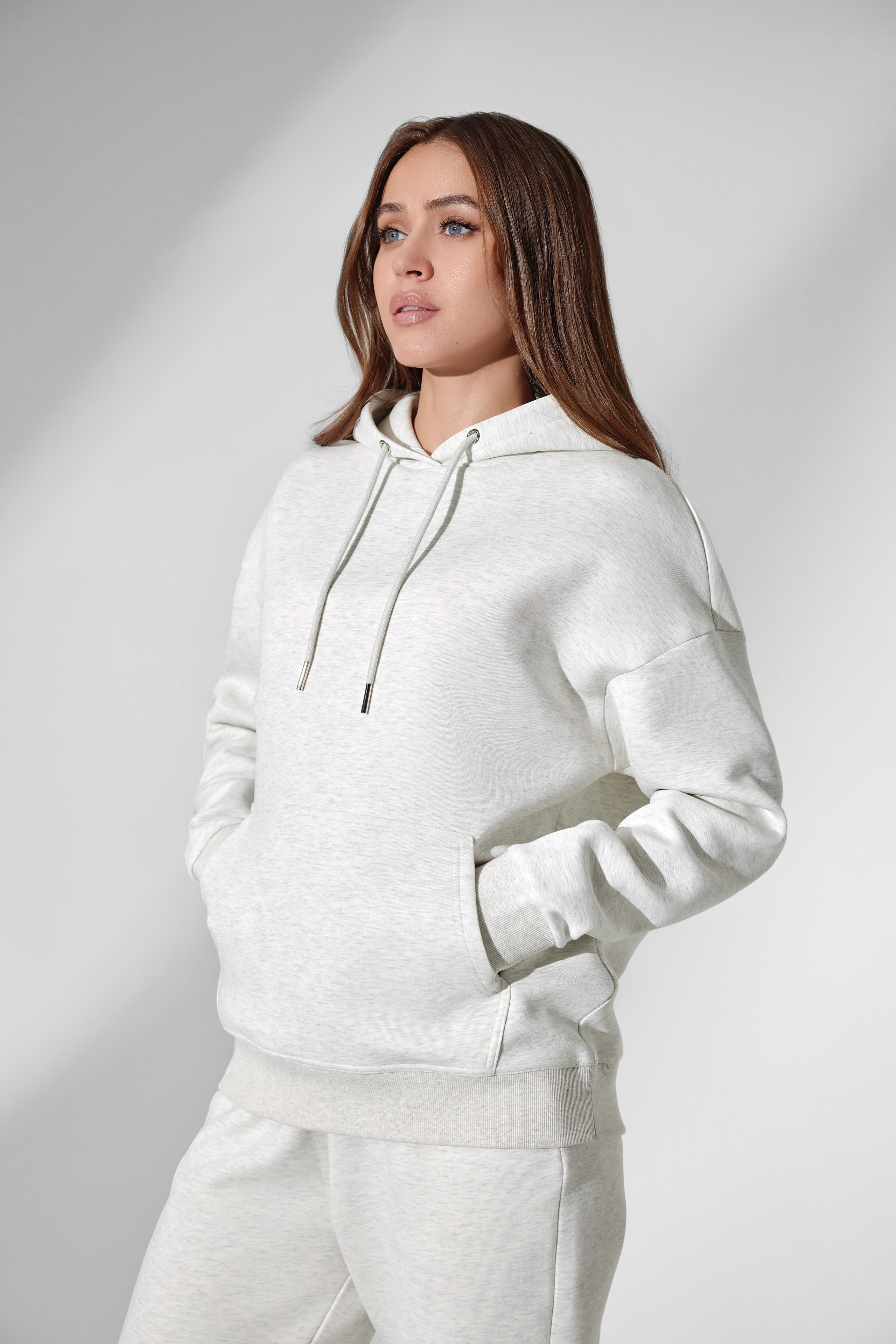 Создание каталога для бренда одежды Enjoy. Антон Артюшин, портретный фотограф. Москва