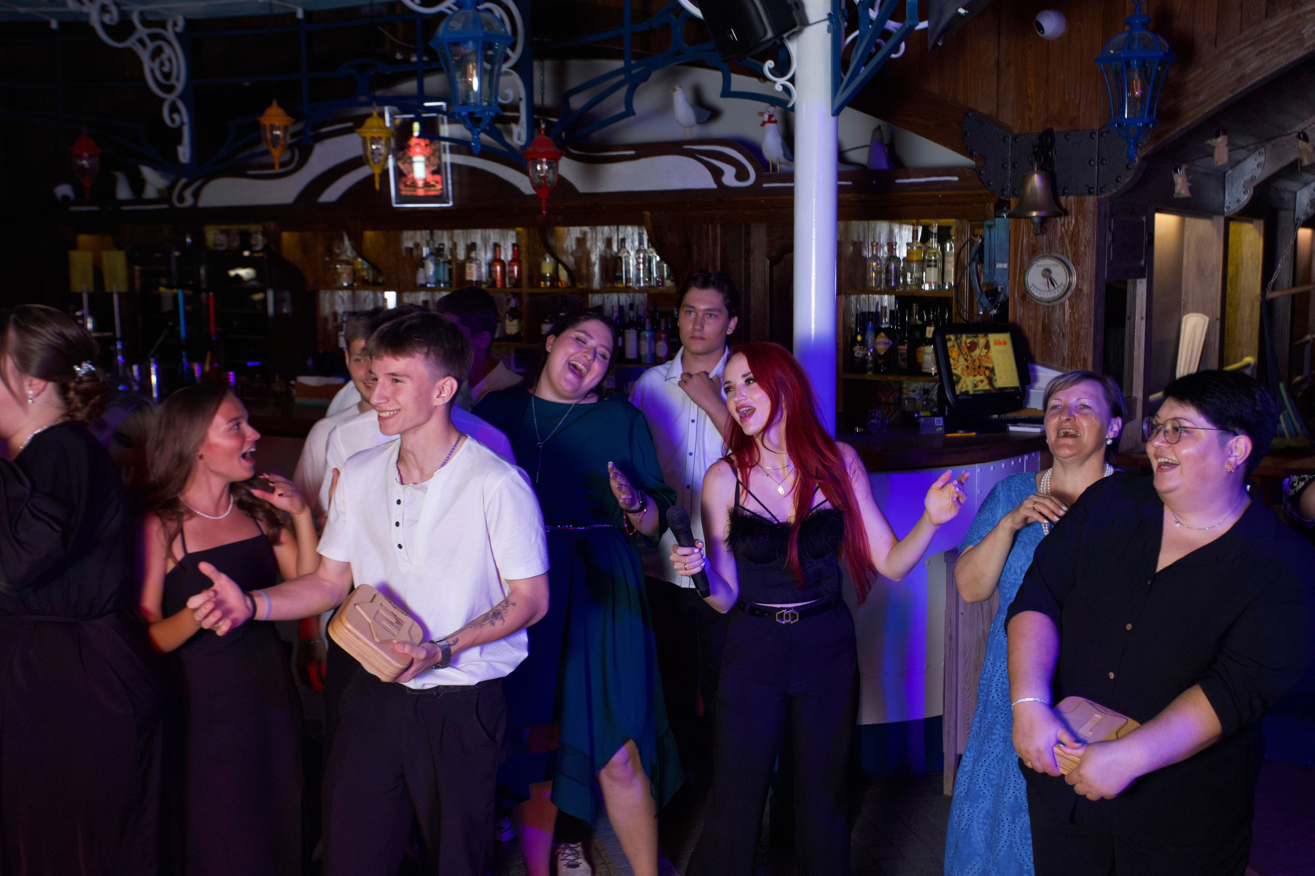 ВЫПУСКНОЙ «КОКОМО» 27.06.24. Репортажный фотограф Анапа