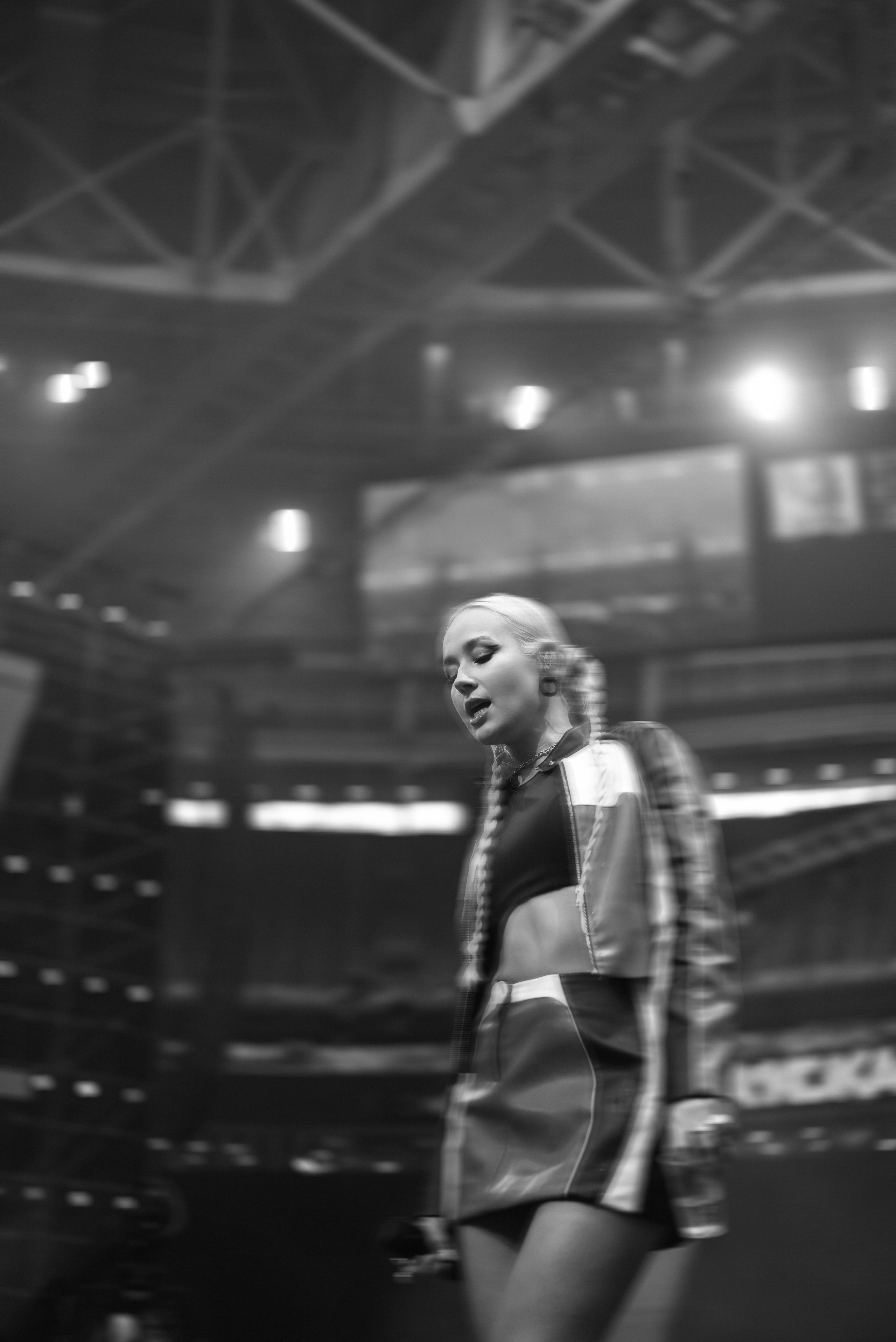 Санкт-Петербург Газпром Арена Петровские ассамблеи 3.2.0 Три Дня Дождя. Свадебный фотограф Санкт-Петербург СПб Виталий Богданов