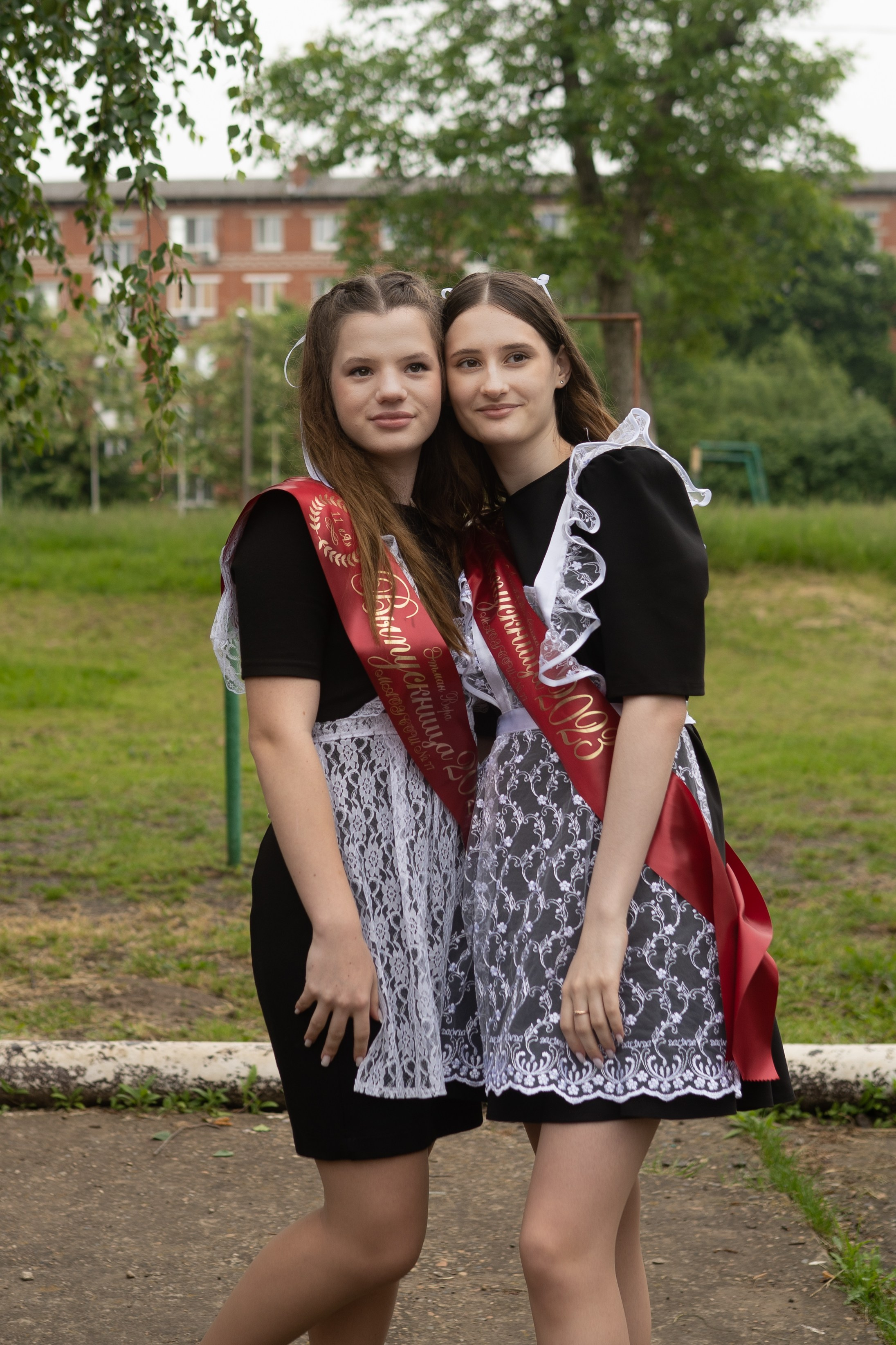 Последний звонок (СШ 77). Выпускные альбомы «Поколение» в городе Краснодар