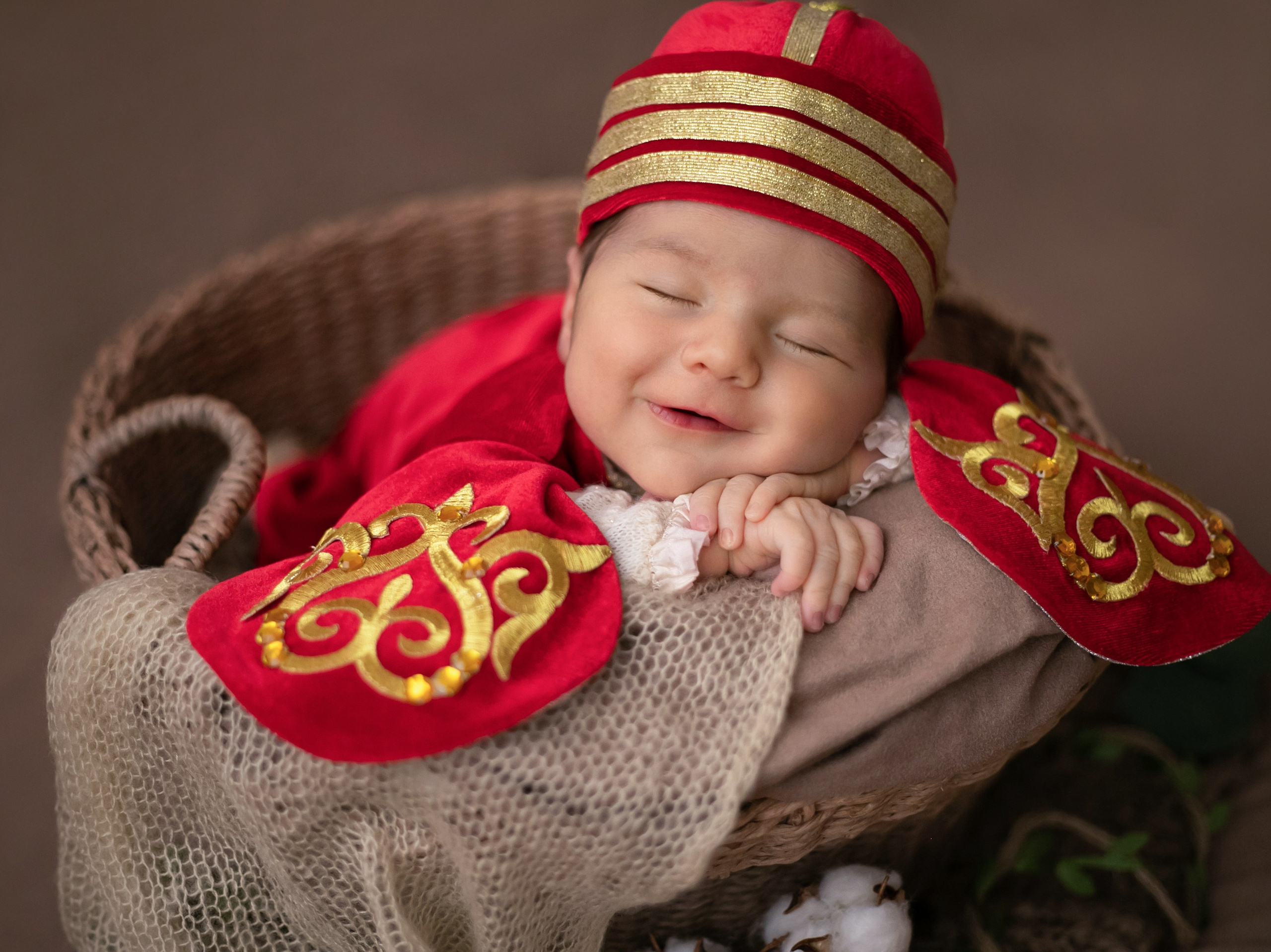 Новорожденные. Семейный фотограф новорожденных Нальчик