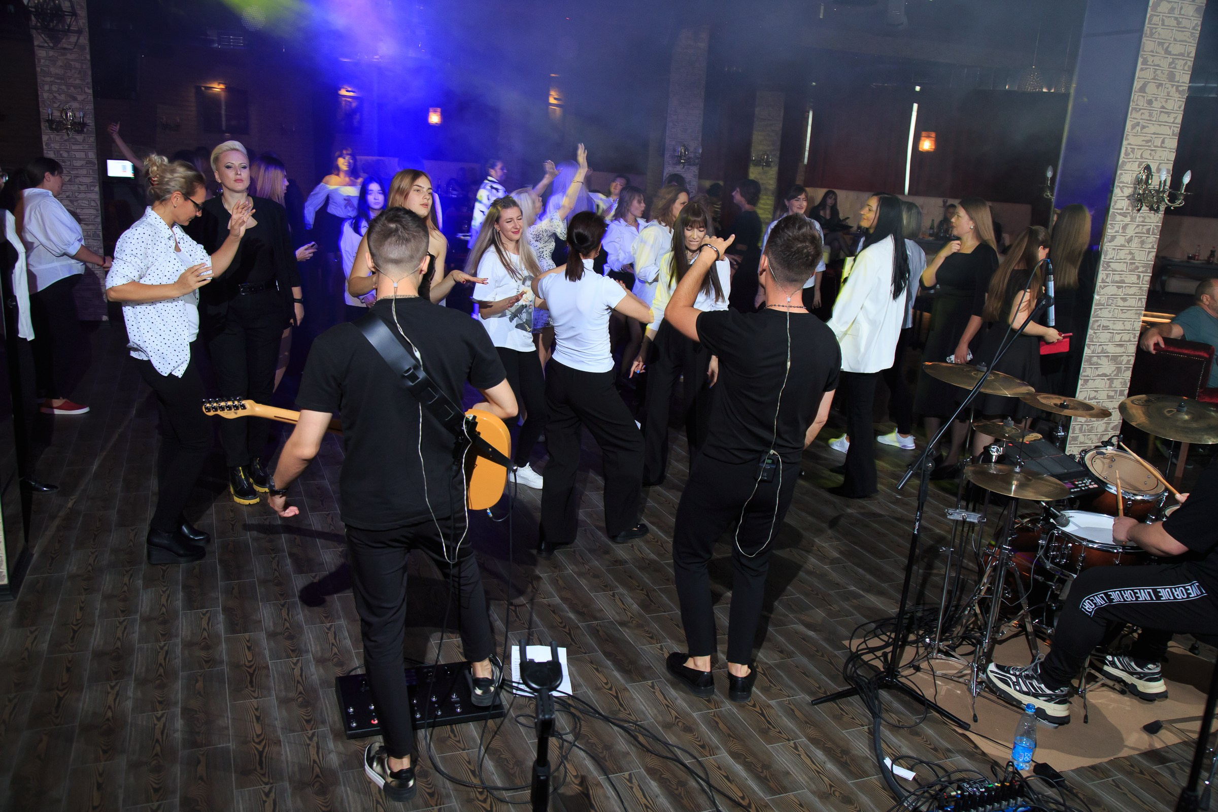 Открытие караоке клуба Mozguhose. Репортажный и свадебный фотограф Пятигорск и КМВ