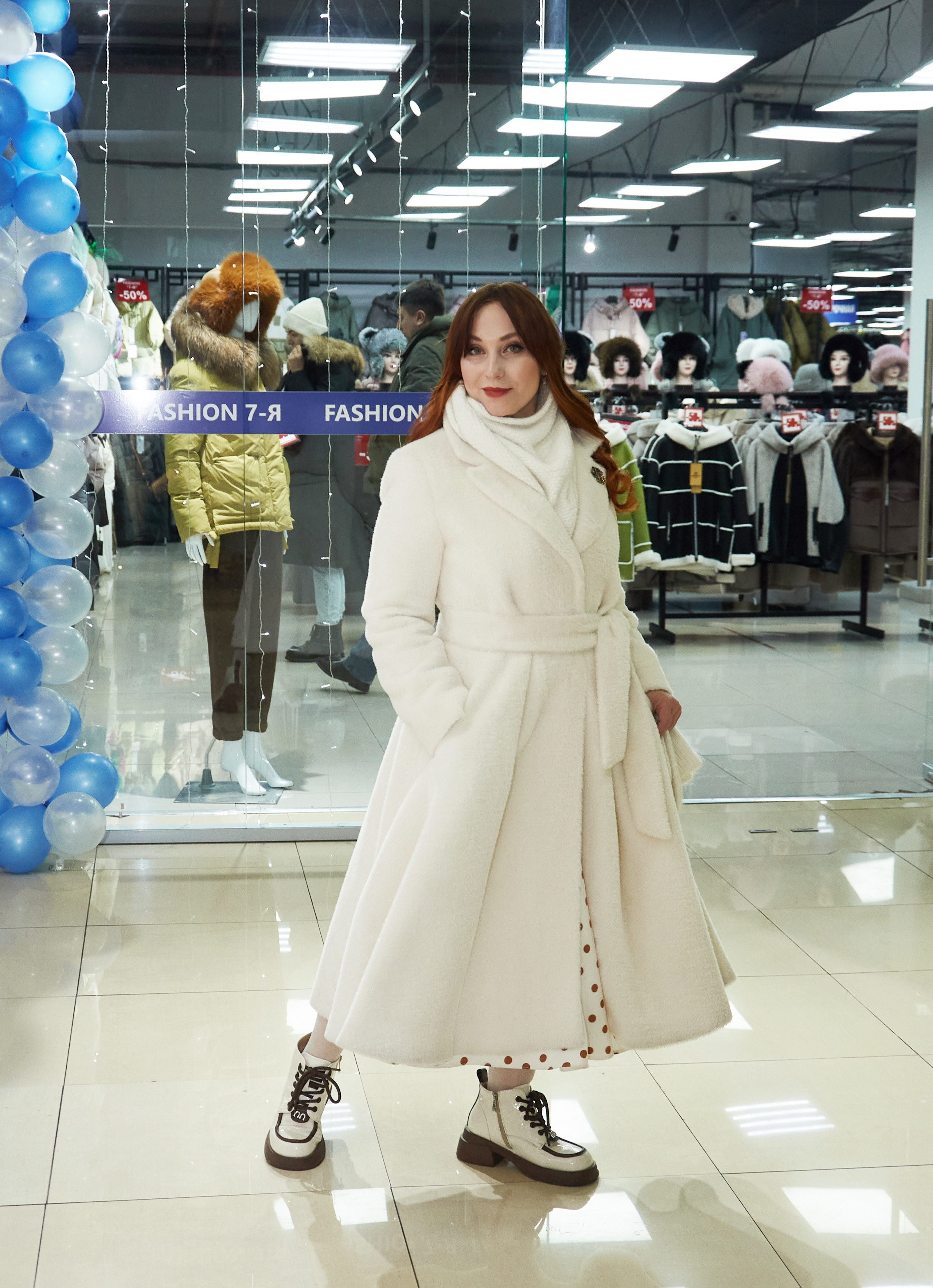 Прогулка в торговом центре. Семейный и Свадебный фотограф