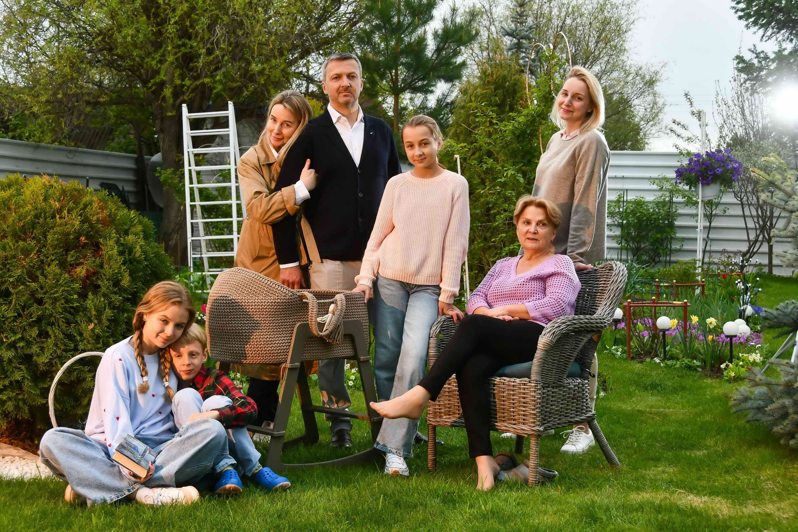 Выписка из роддома. Гуляния. Репортажный и детский фотограф в Новосибирске