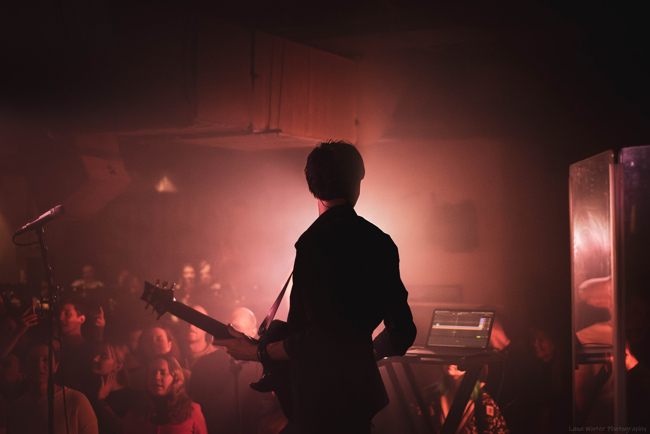 Копенgagен (28 ноября 2024 года, Москва, клуб MTbar). Фотограф Светлана Блинова, Москва и Московская область